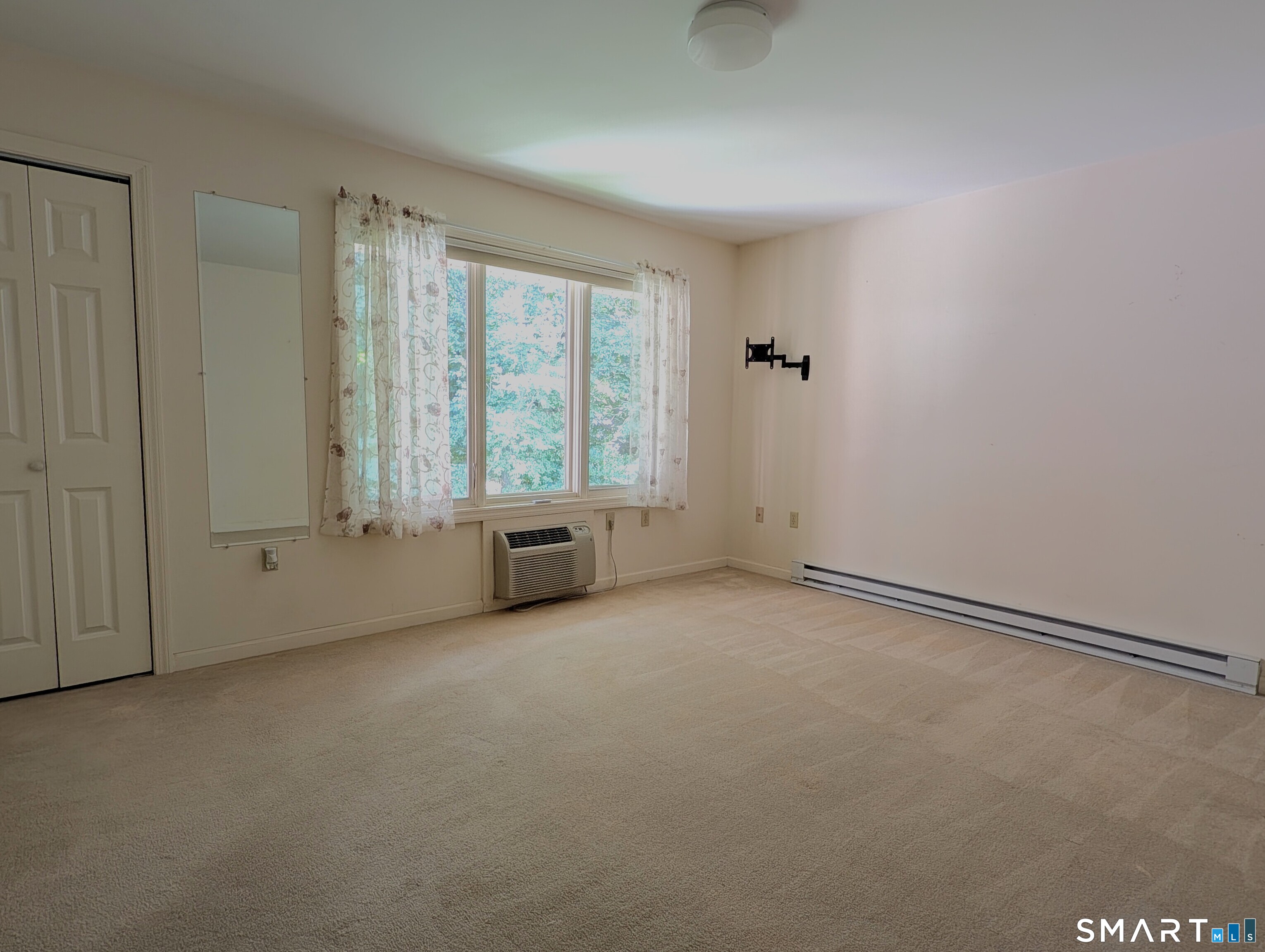 8 Sycamore Drive Unit: A
