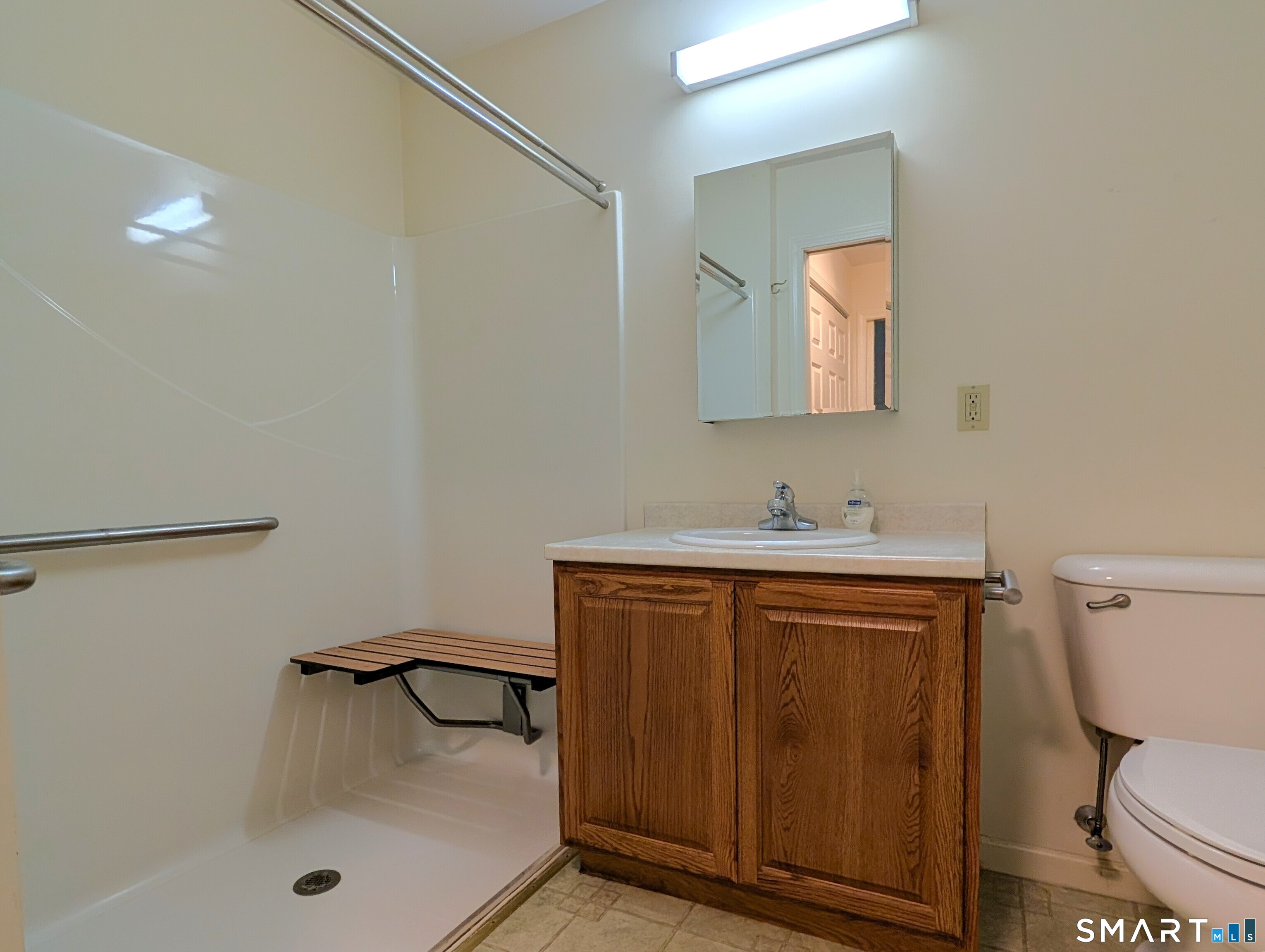8 Sycamore Drive Unit: A