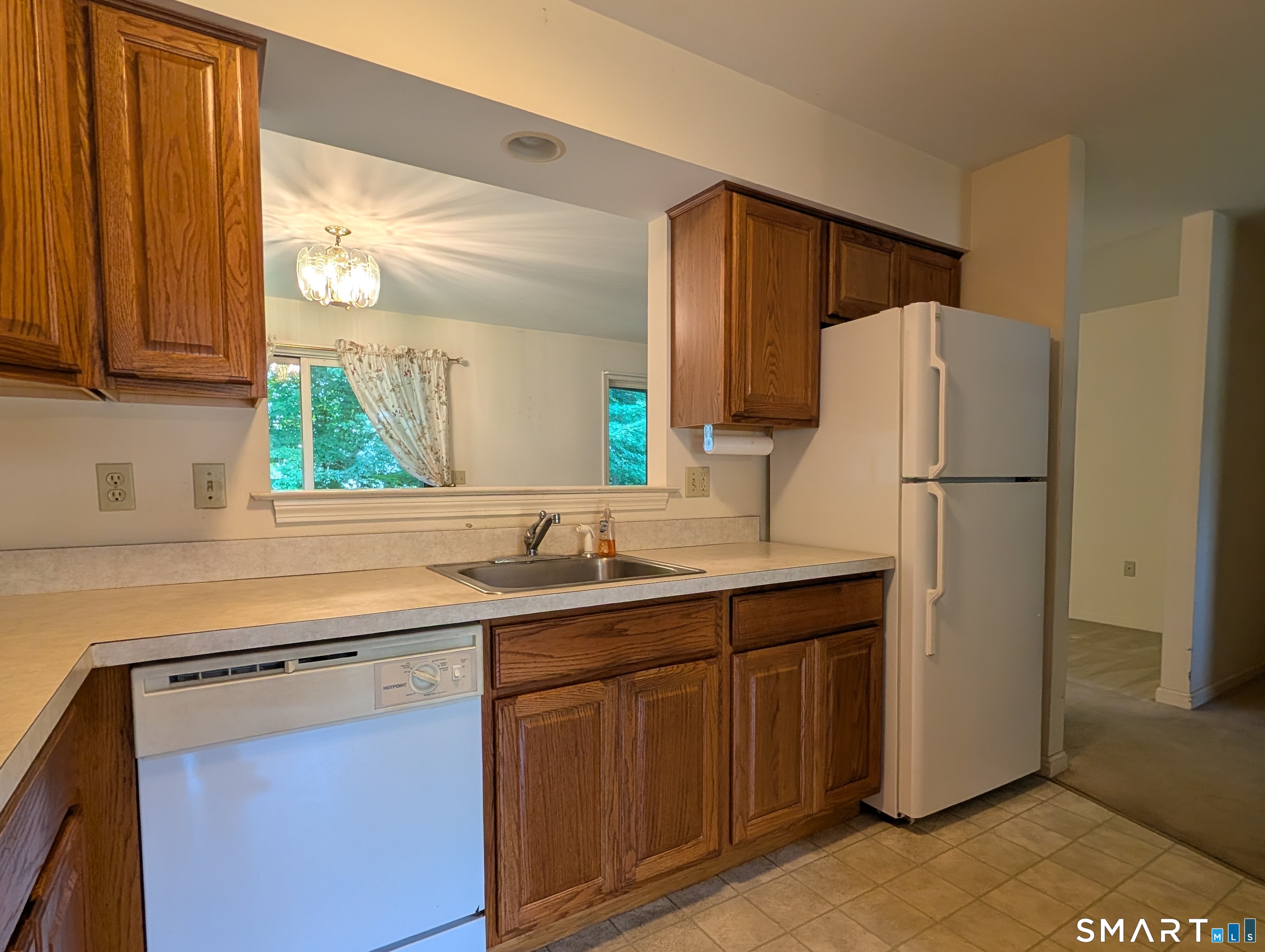 8 Sycamore Drive Unit: A