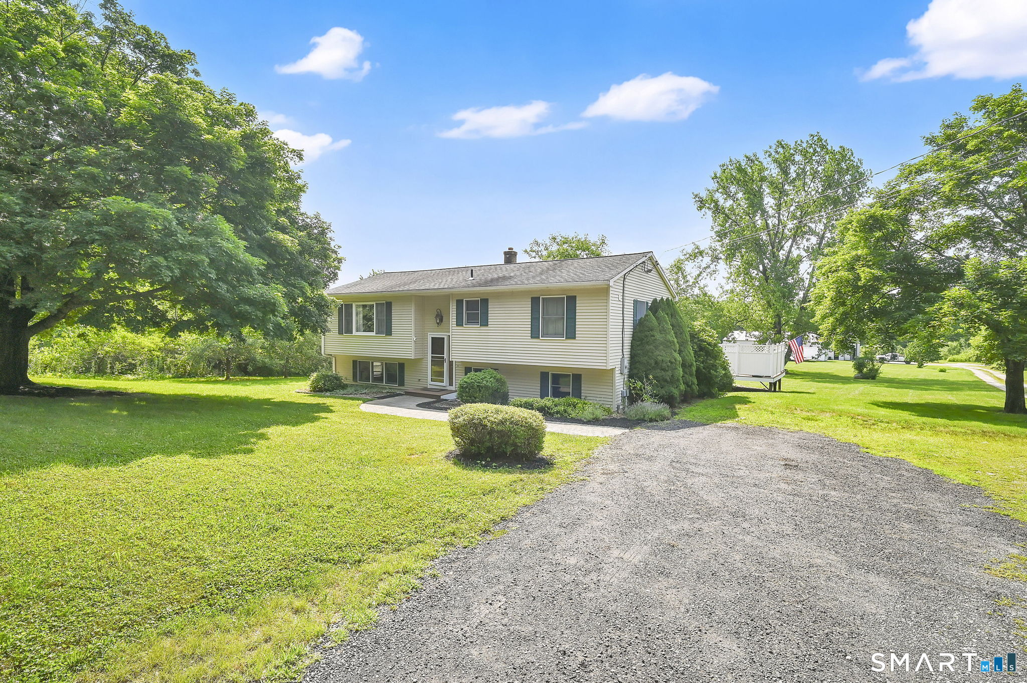233 Kemp Road
