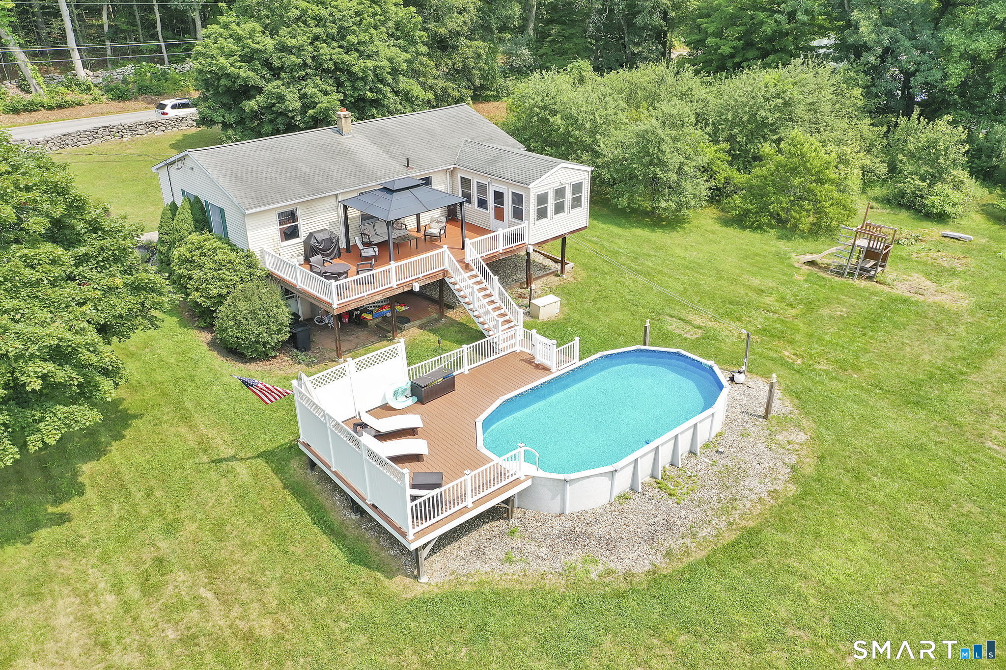 233 Kemp Road