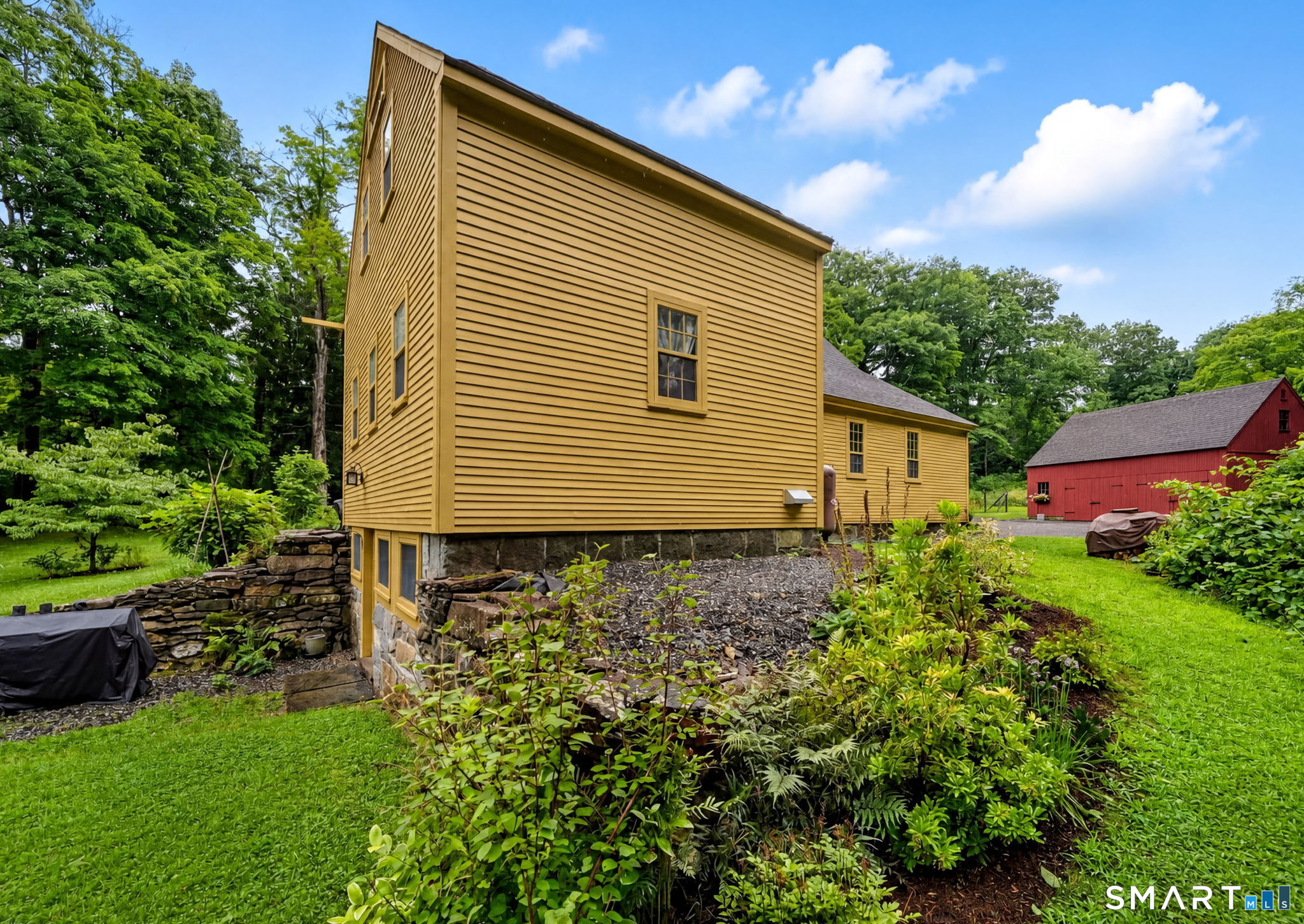 25 Old Turnpike Road