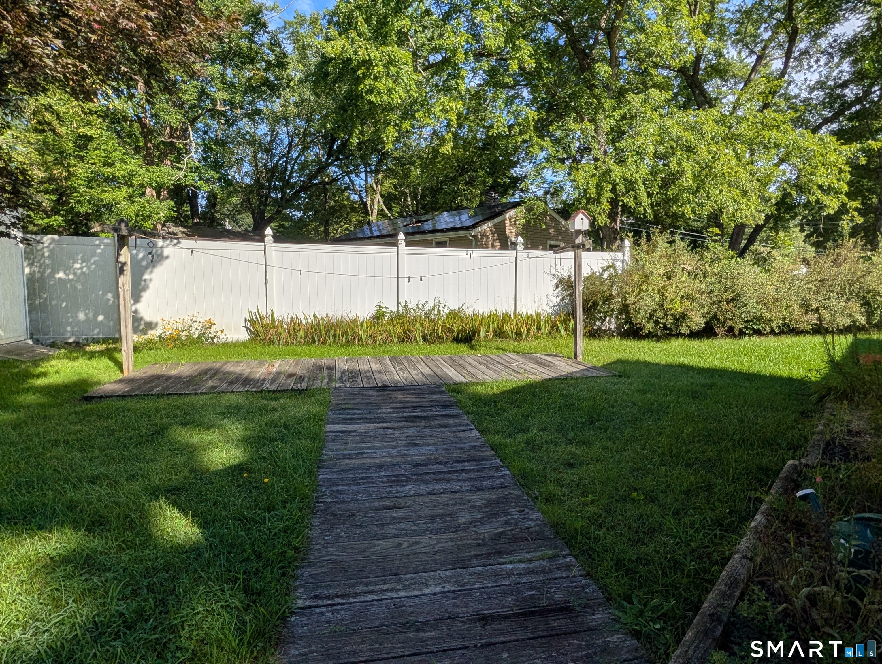116 Meadowbrook Lane