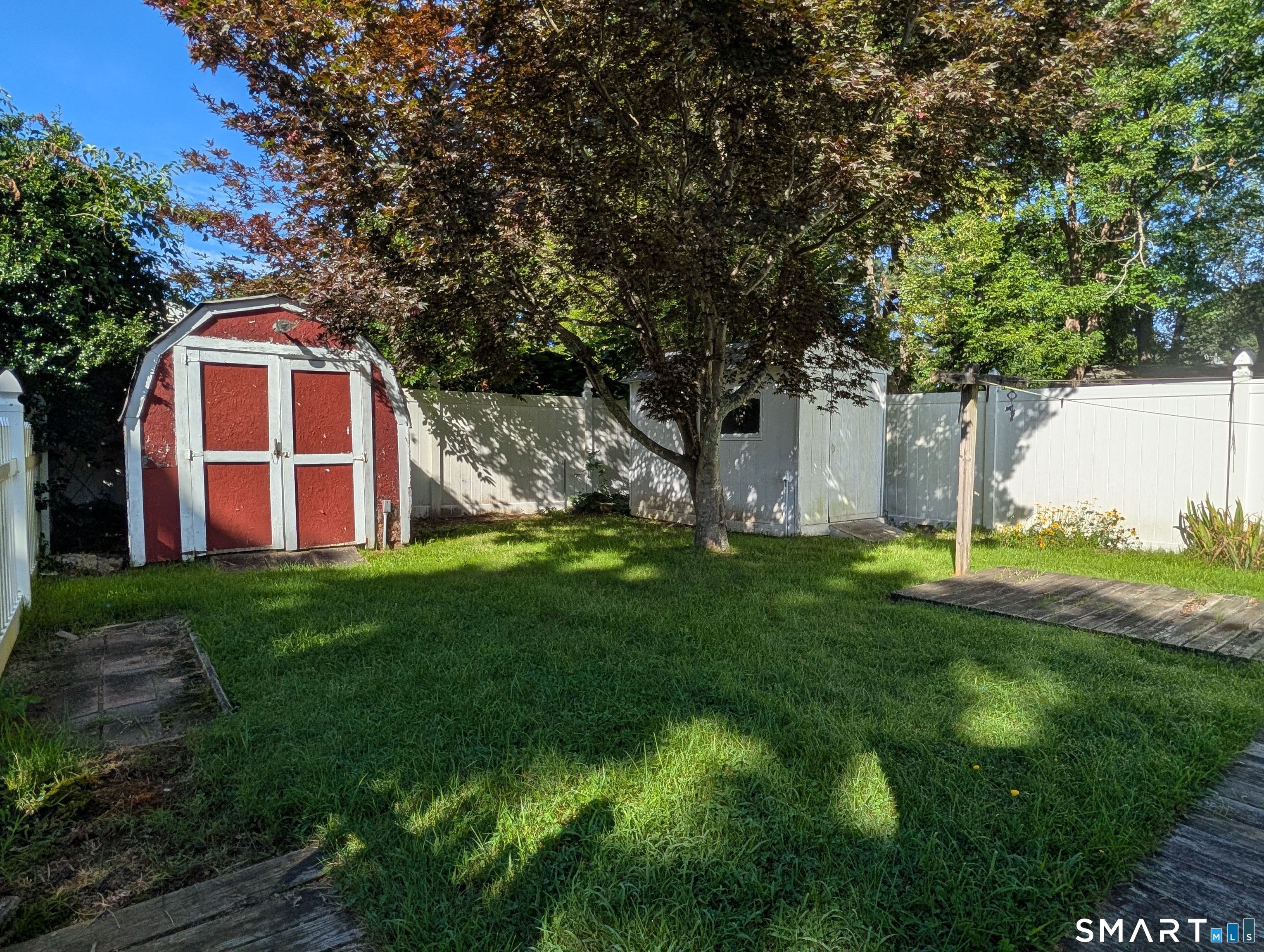 116 Meadowbrook Lane