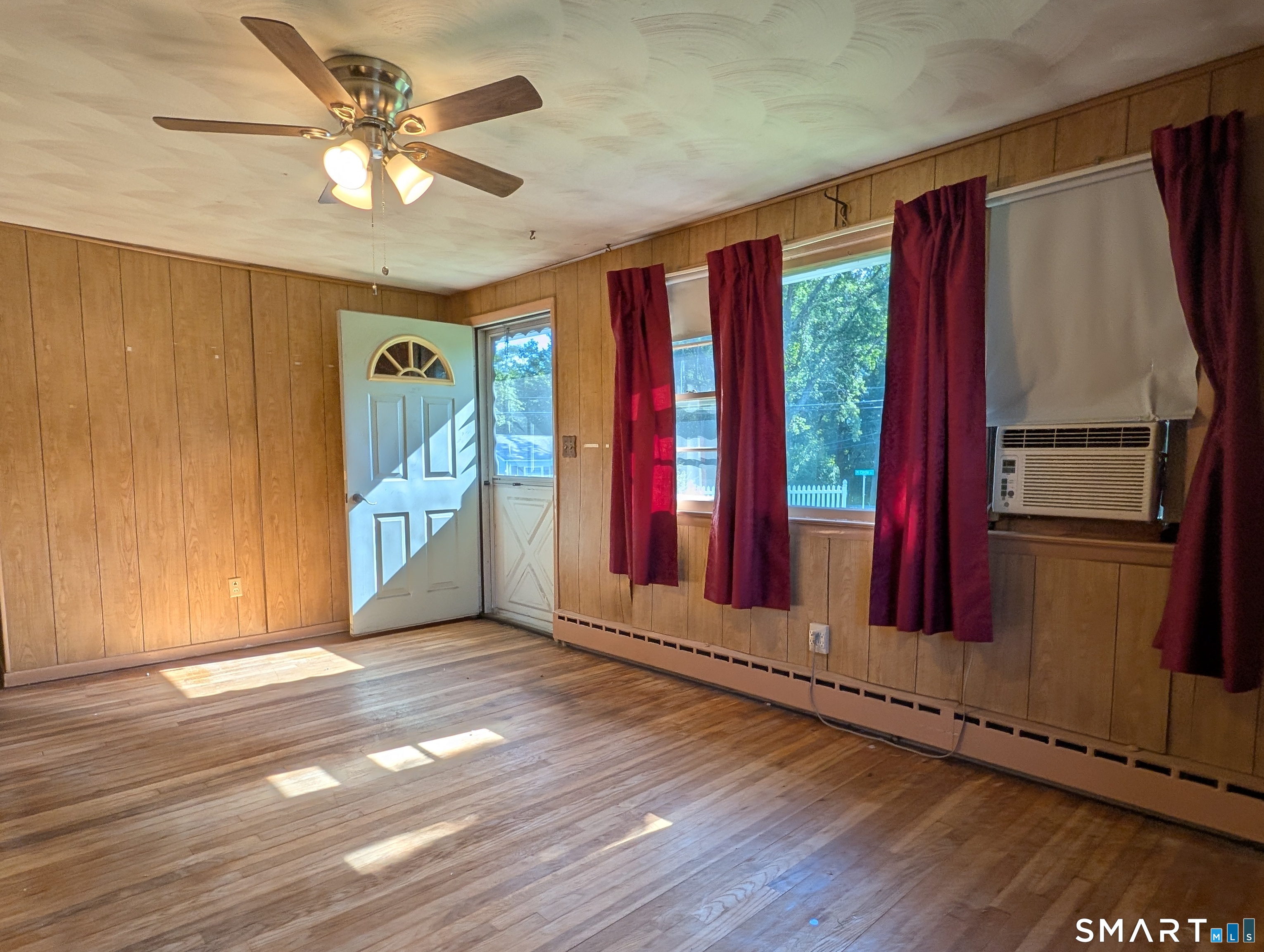 116 Meadowbrook Lane
