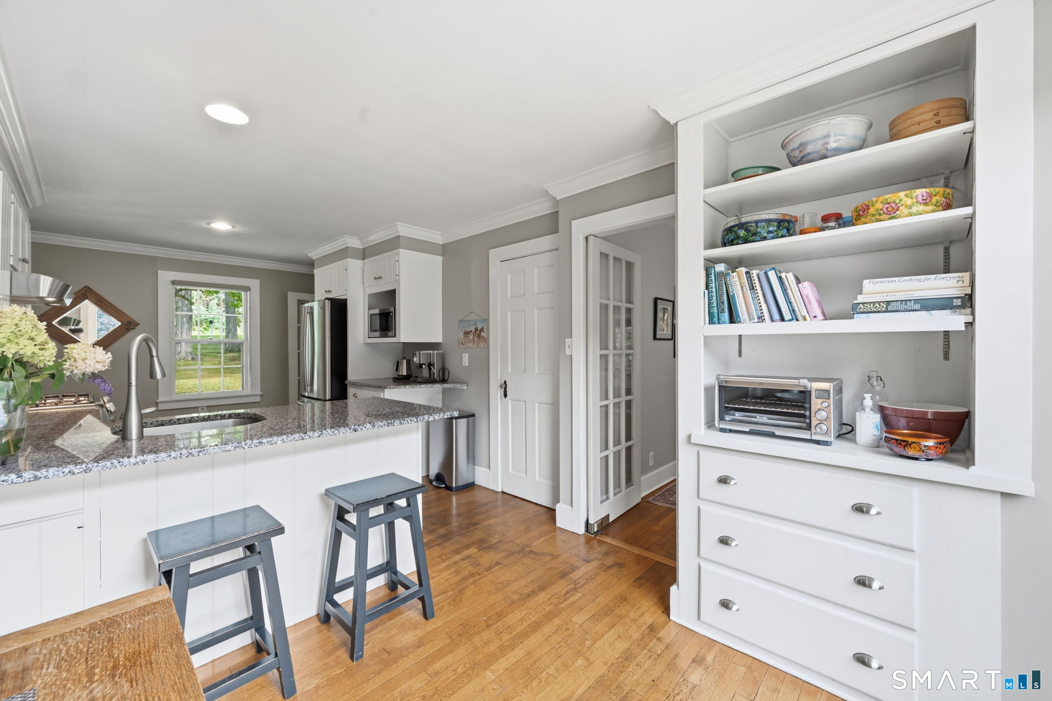 1097 Storrs Road