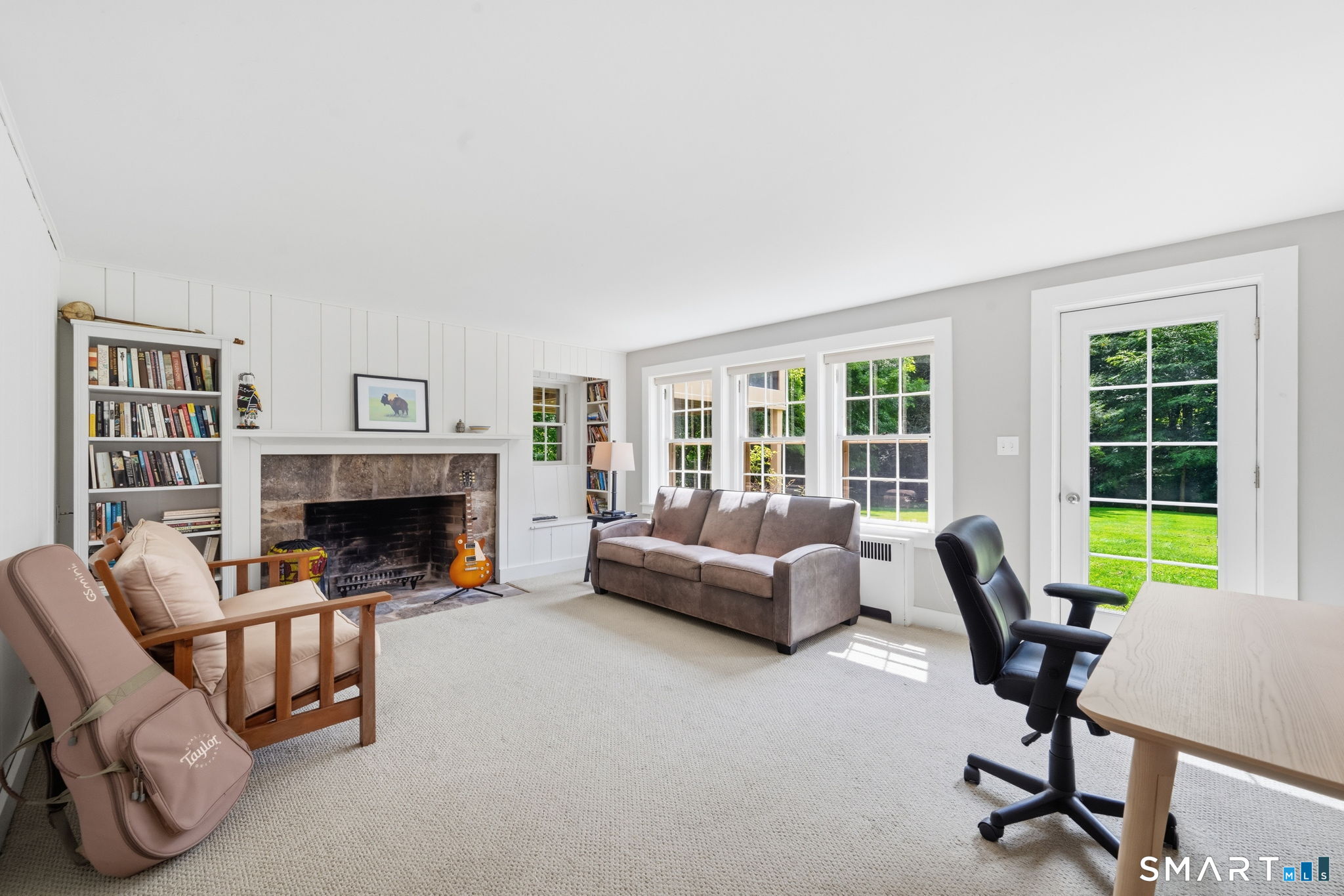 1097 Storrs Road