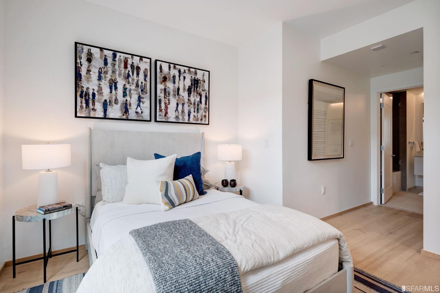 2238 Market Street # 202