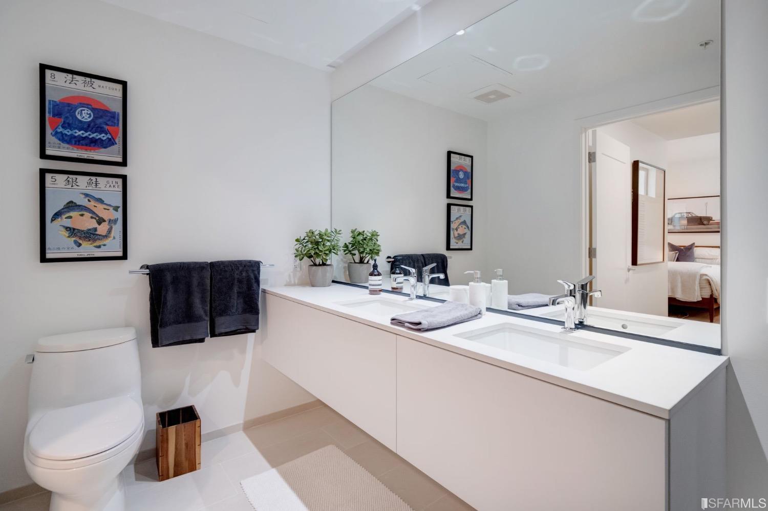 2238 Market Street # 202