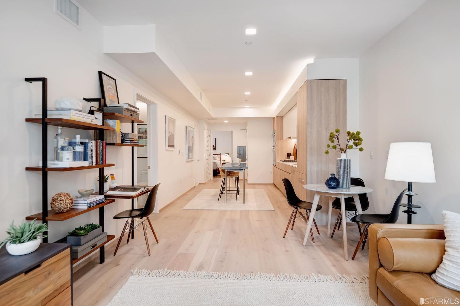 2238 Market Street # 202