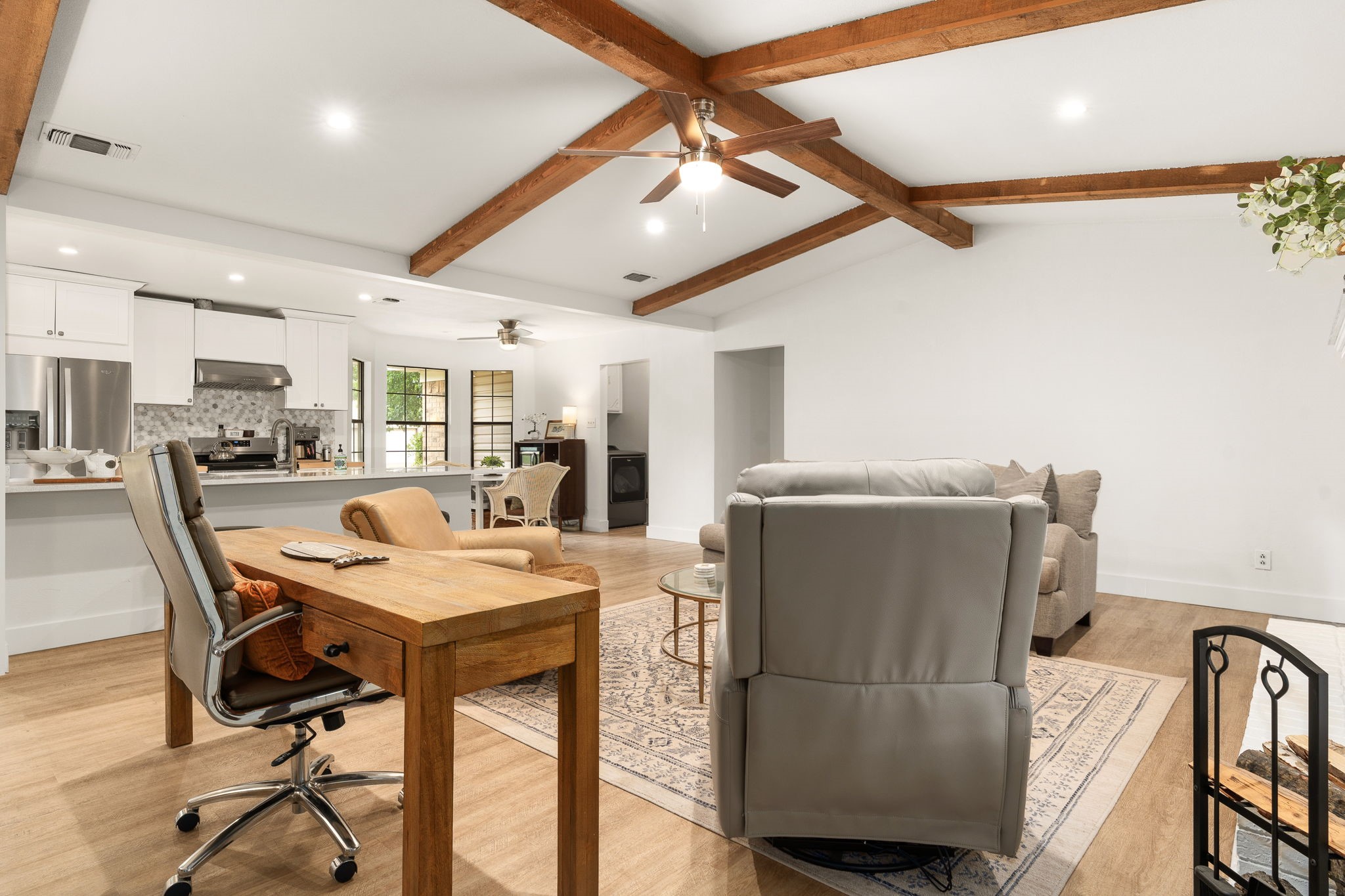 320 Navajo Drive
