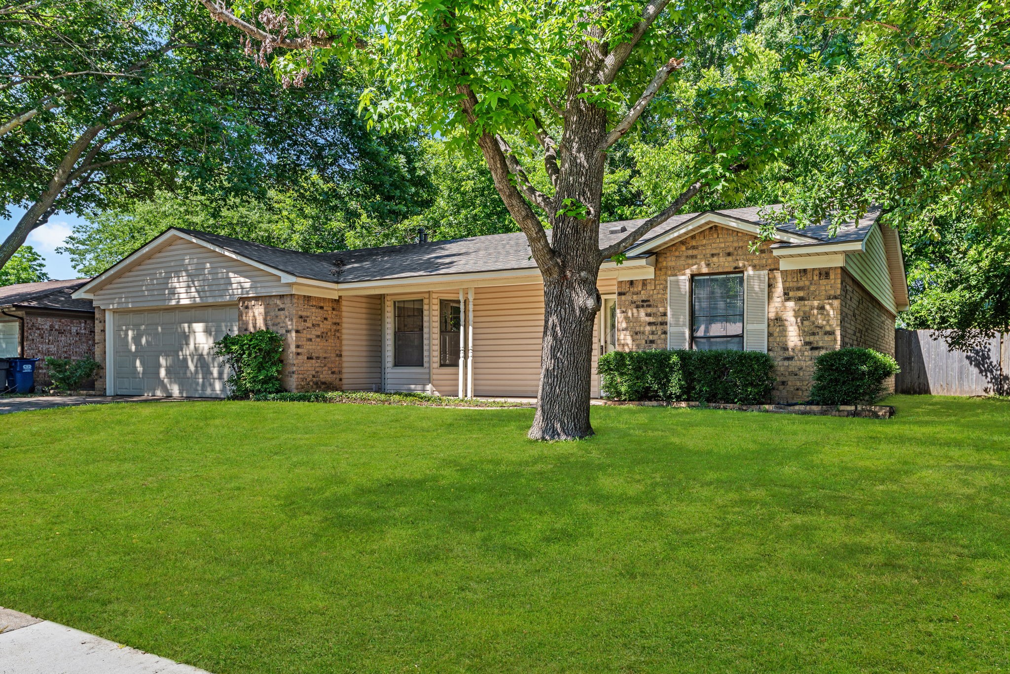 320 Navajo Drive