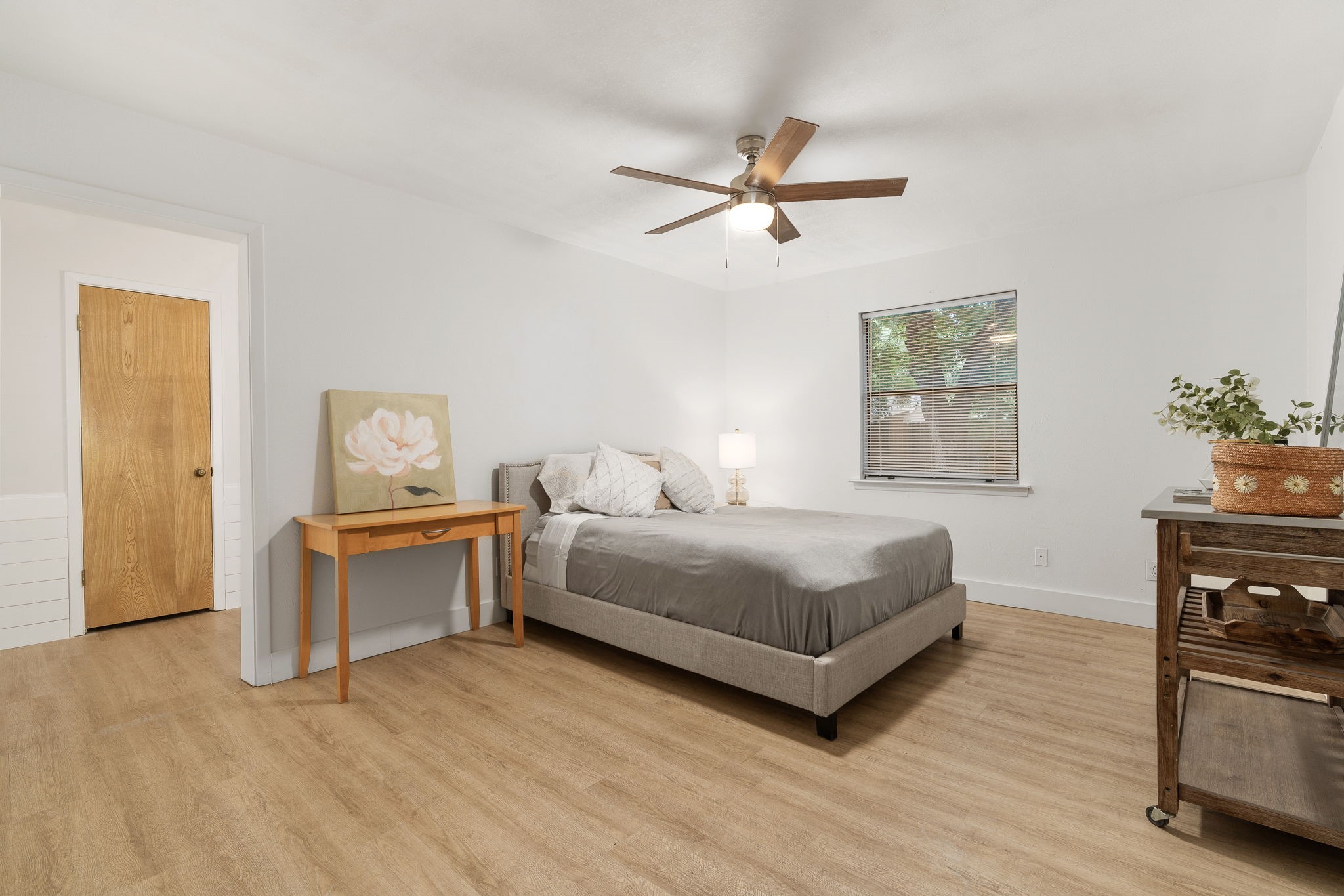 320 Navajo Drive