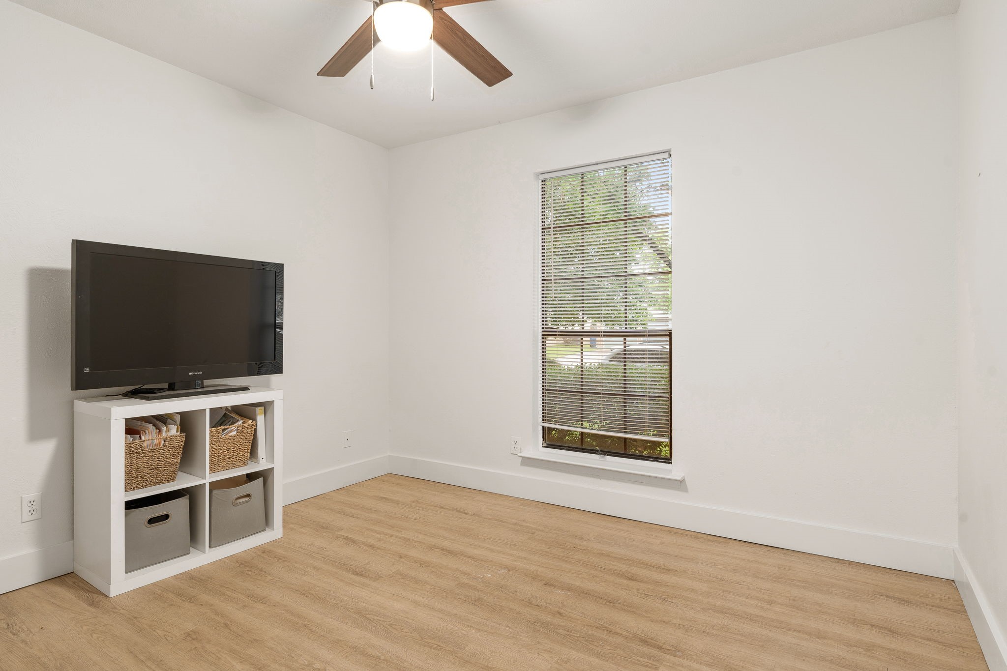 320 Navajo Drive
