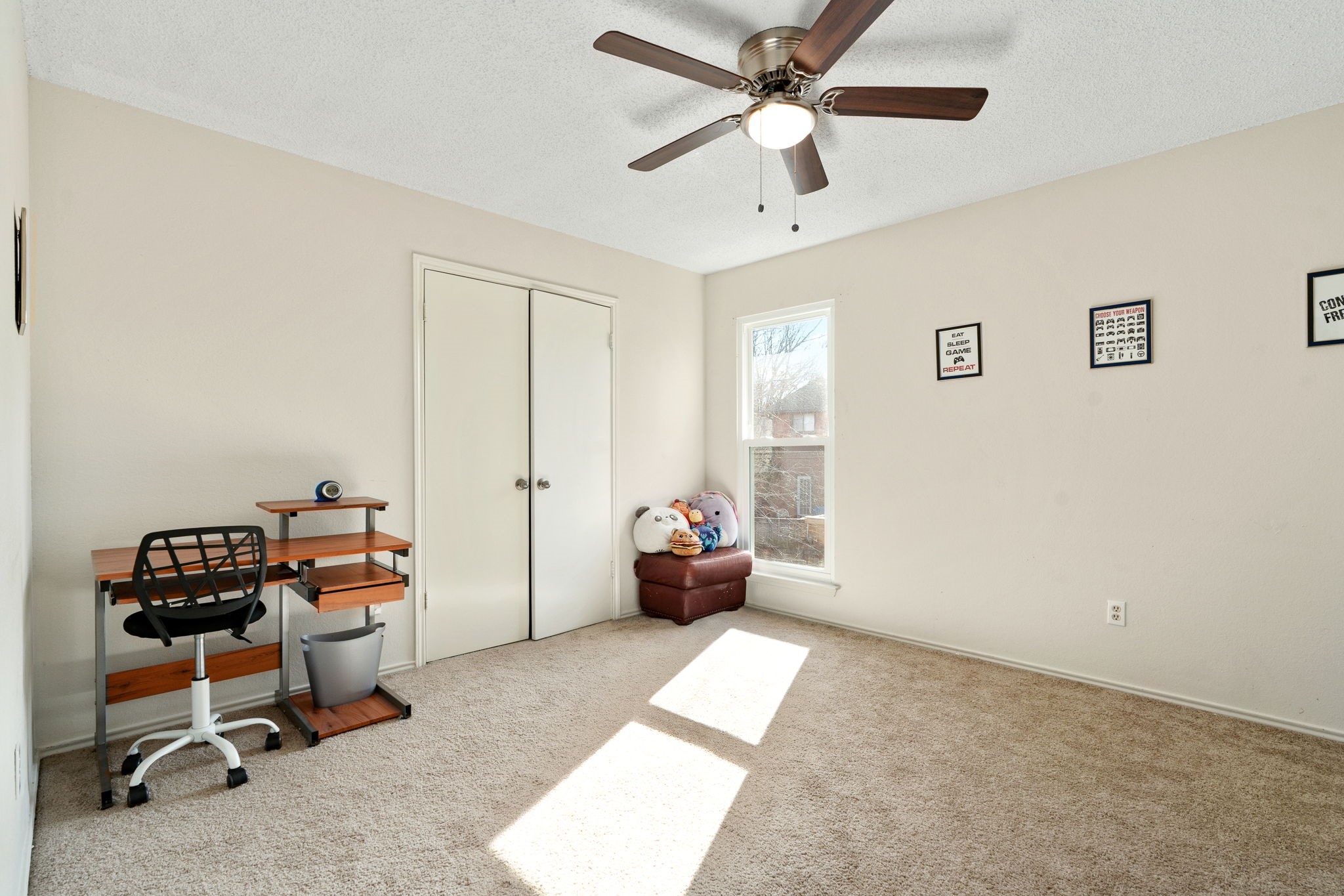 806 Ashmount Lane