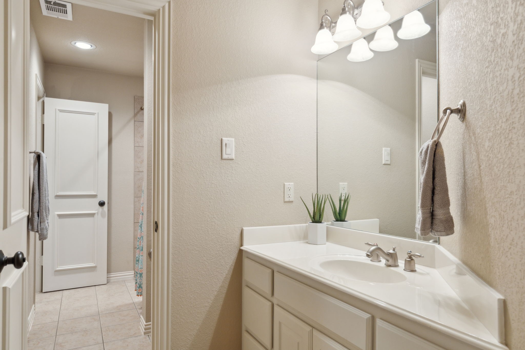 4424 Timber Crest Court