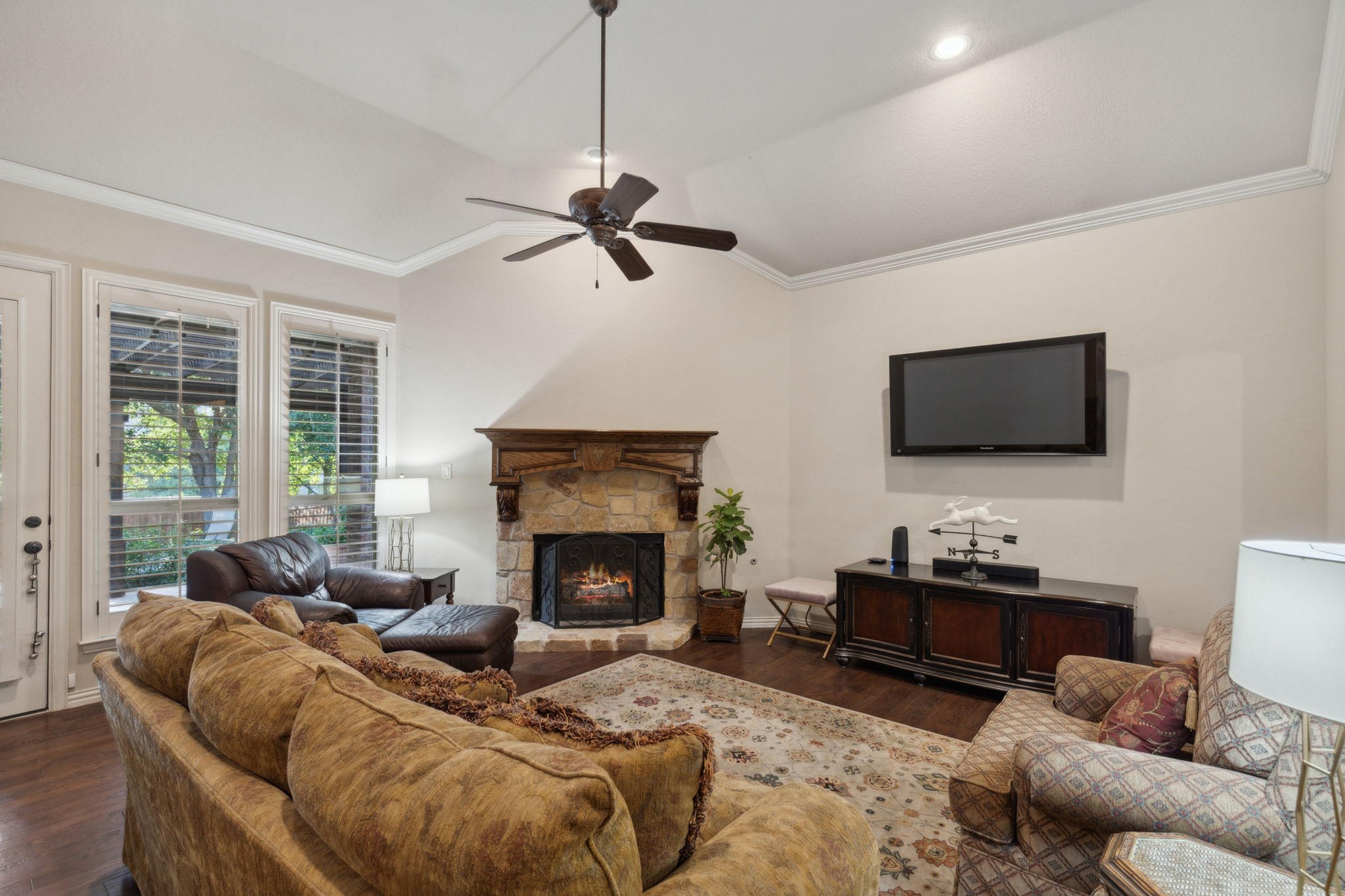 4424 Timber Crest Court
