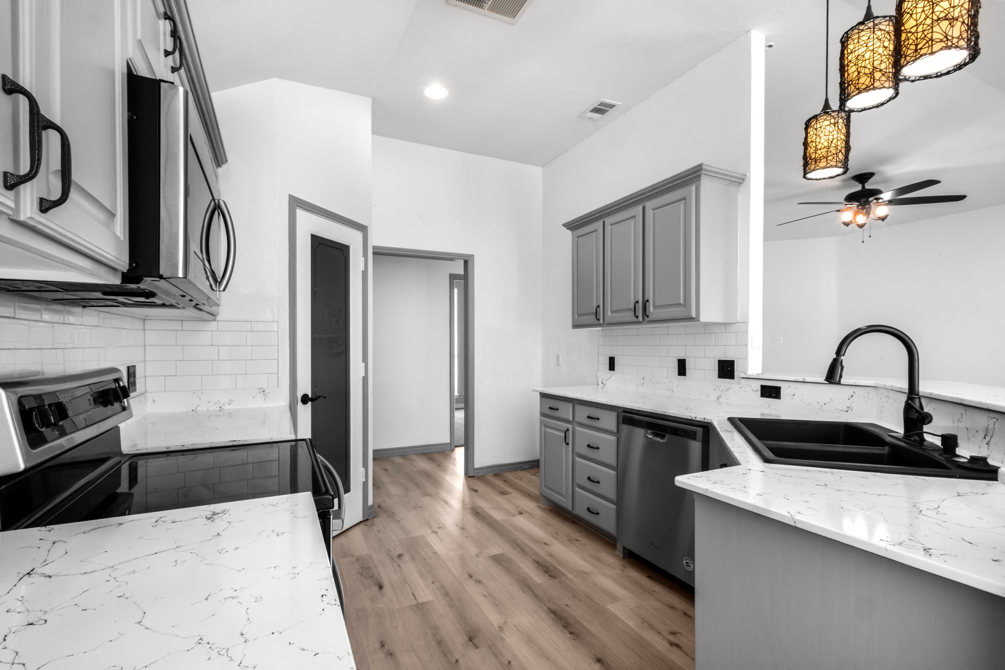 1253 Private Road 4011