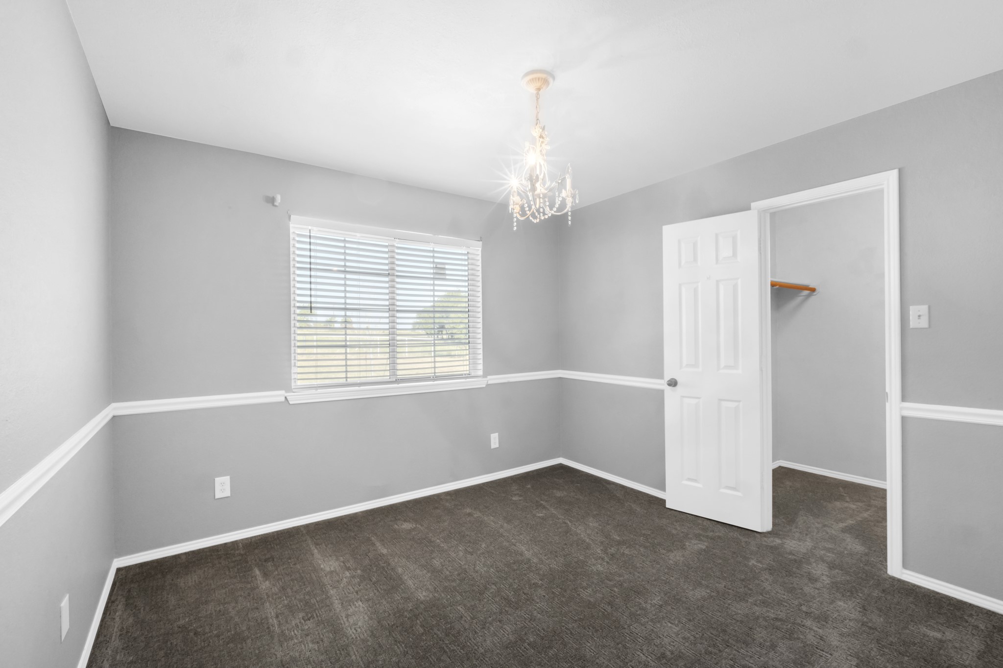 1253 Private Road 4011