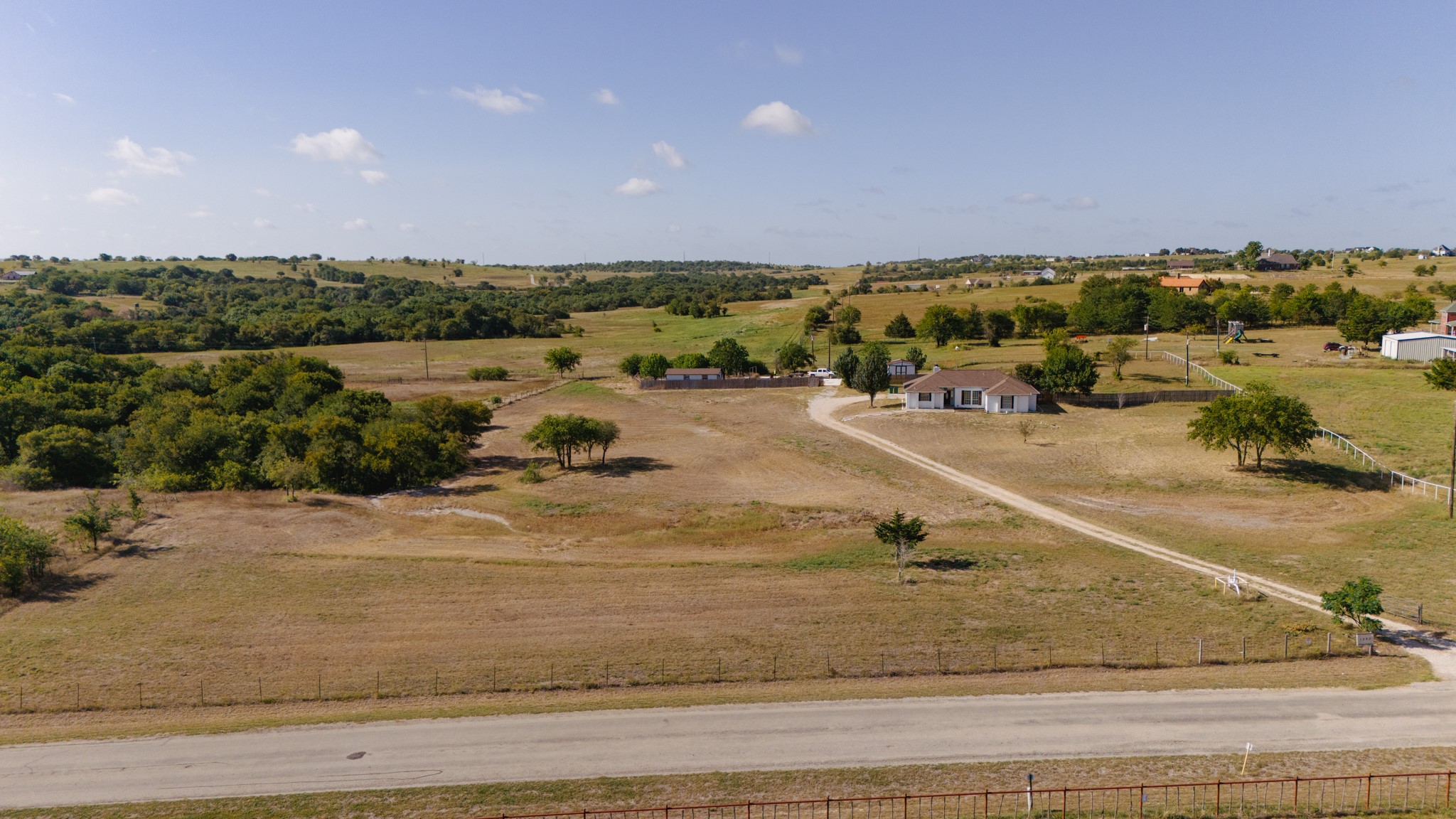 1253 Private Road 4011