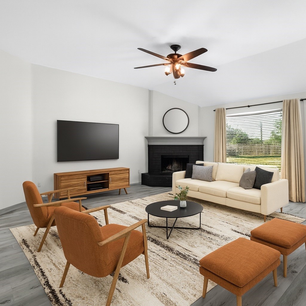 1253 Private Road 4011