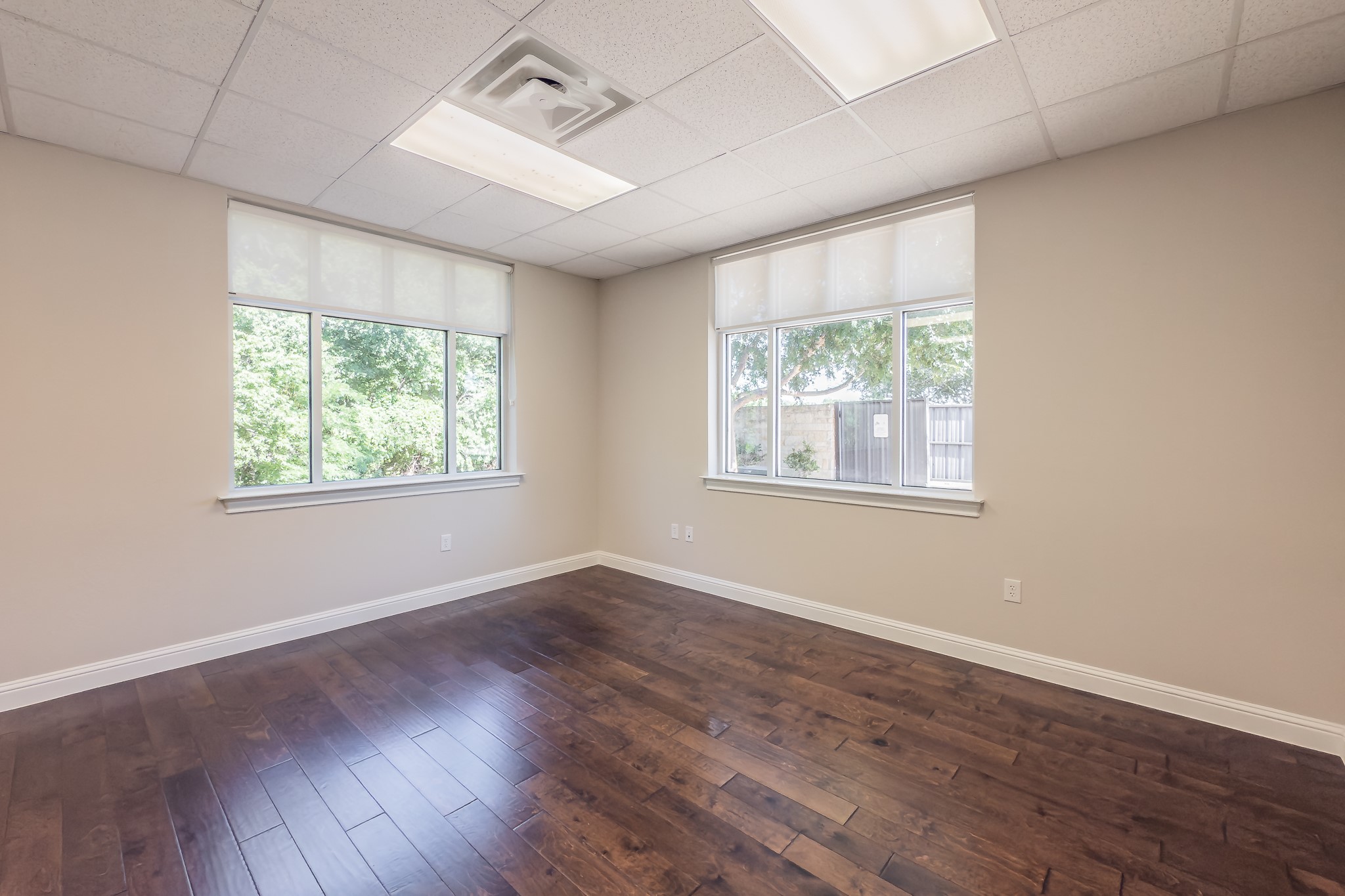 3900 S Stonebridge Drive 401 & 402; 404