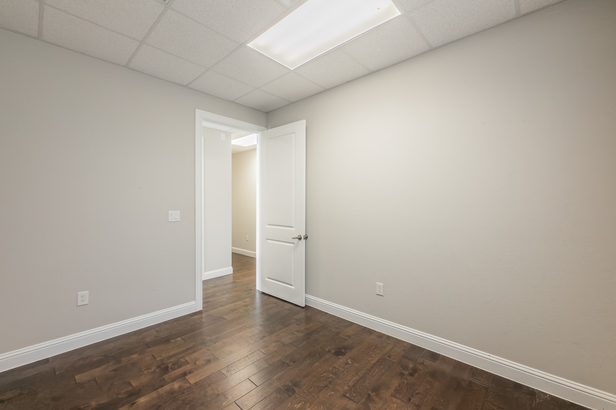 3900 S Stonebridge Drive 401 & 402; 404