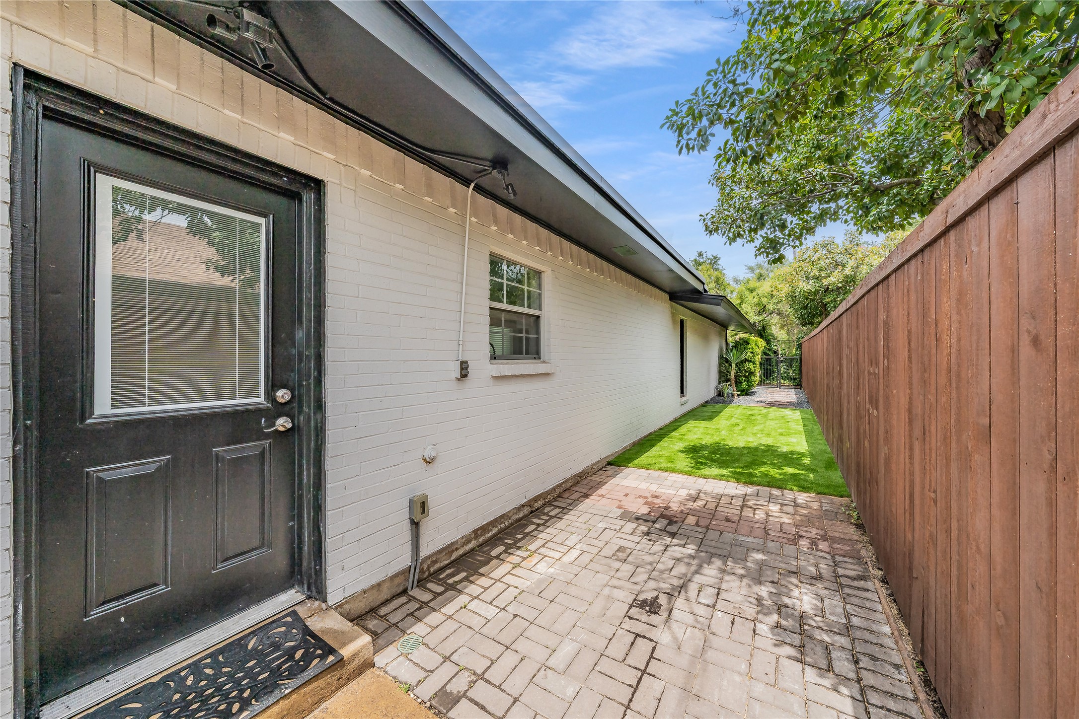 11417 Park Central Place