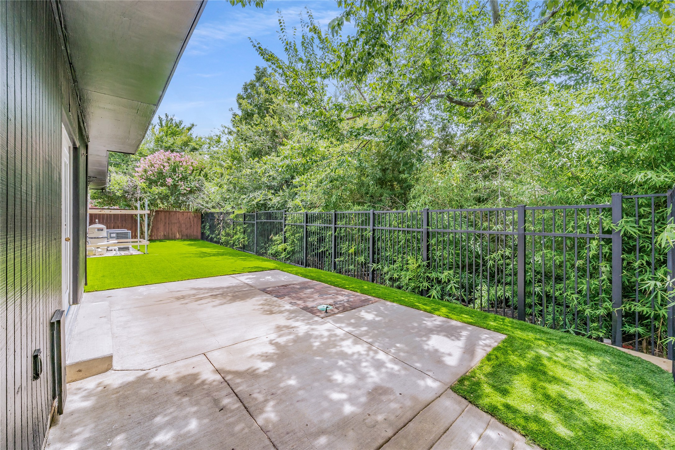 11417 Park Central Place