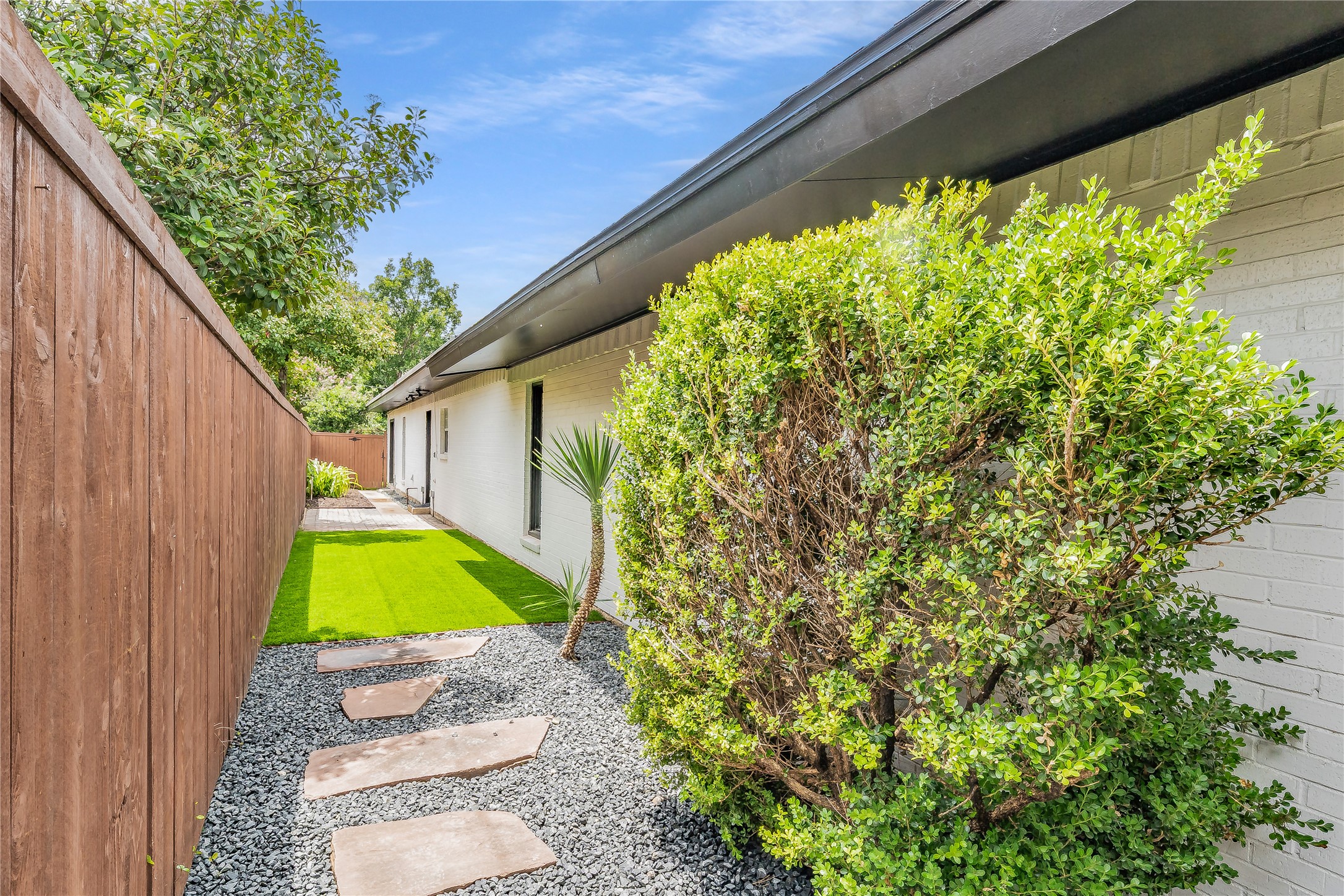 11417 Park Central Place