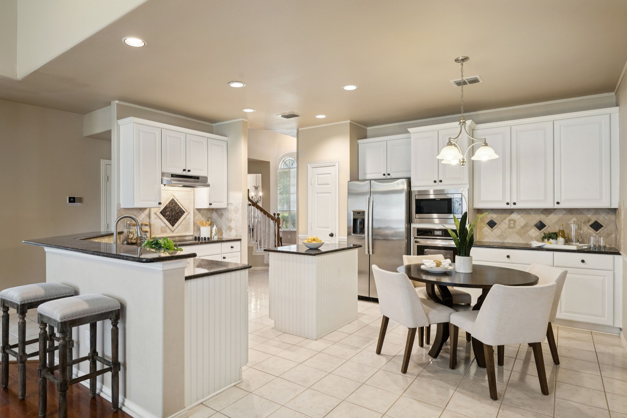 2728 Edgebrook Court