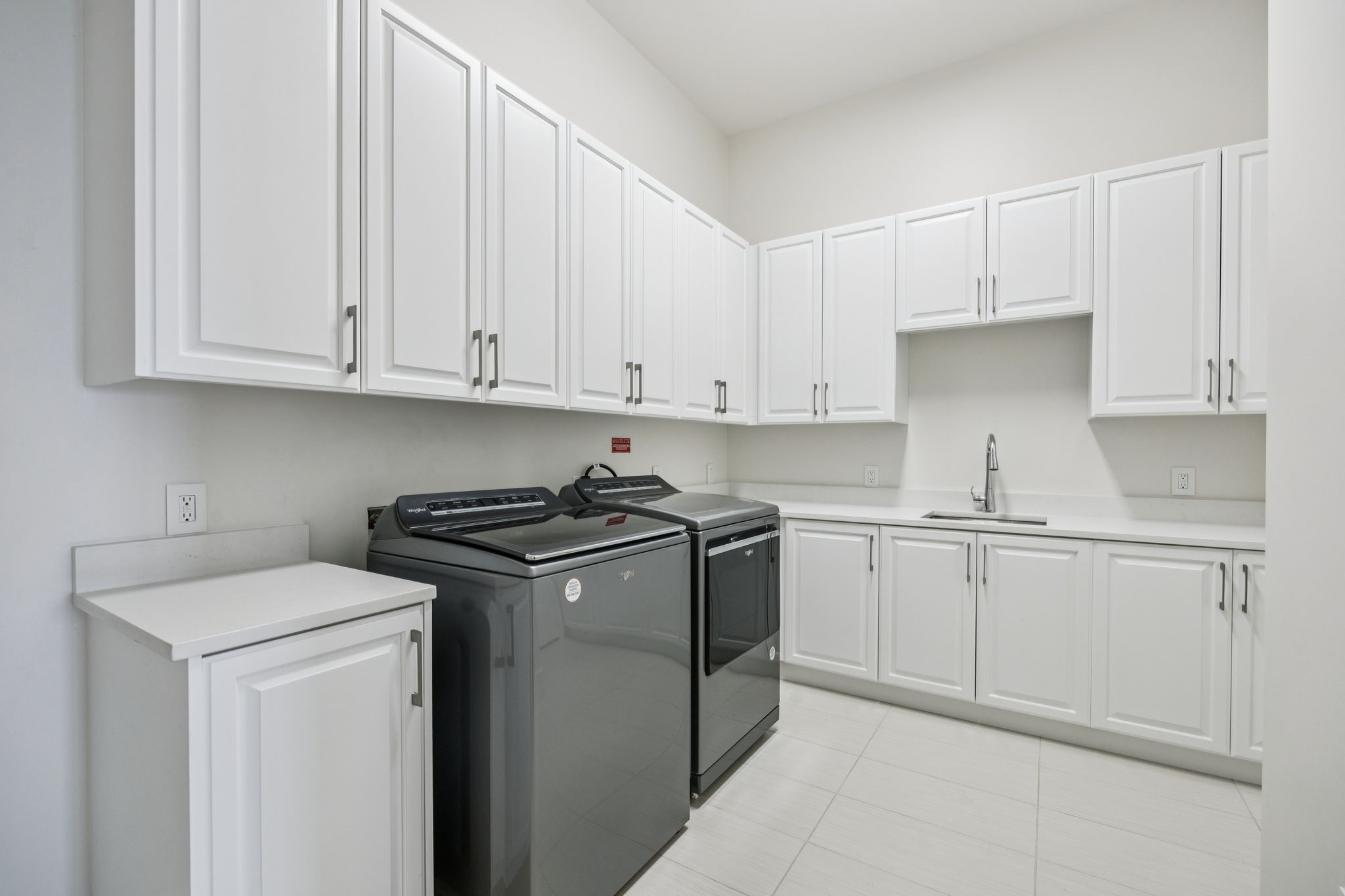 2800 Lakeside Parkway 1502