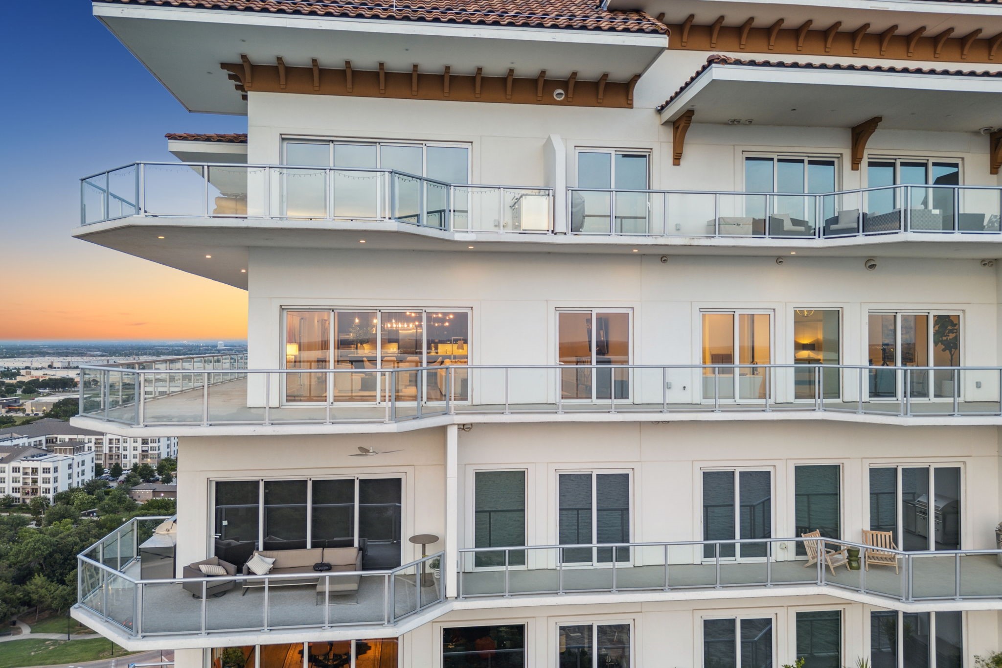 2800 Lakeside Parkway 1502