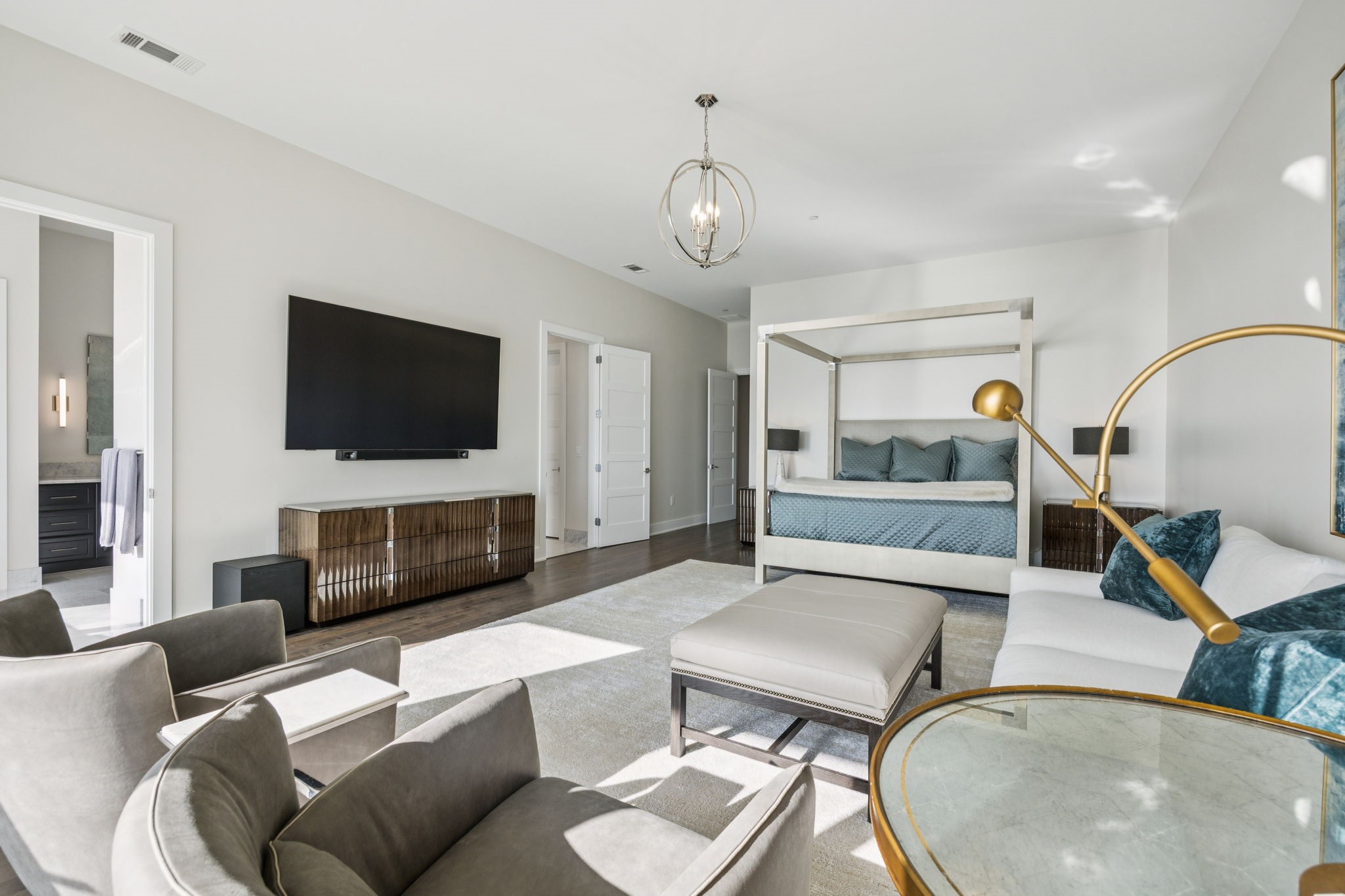 2800 Lakeside Parkway 1502