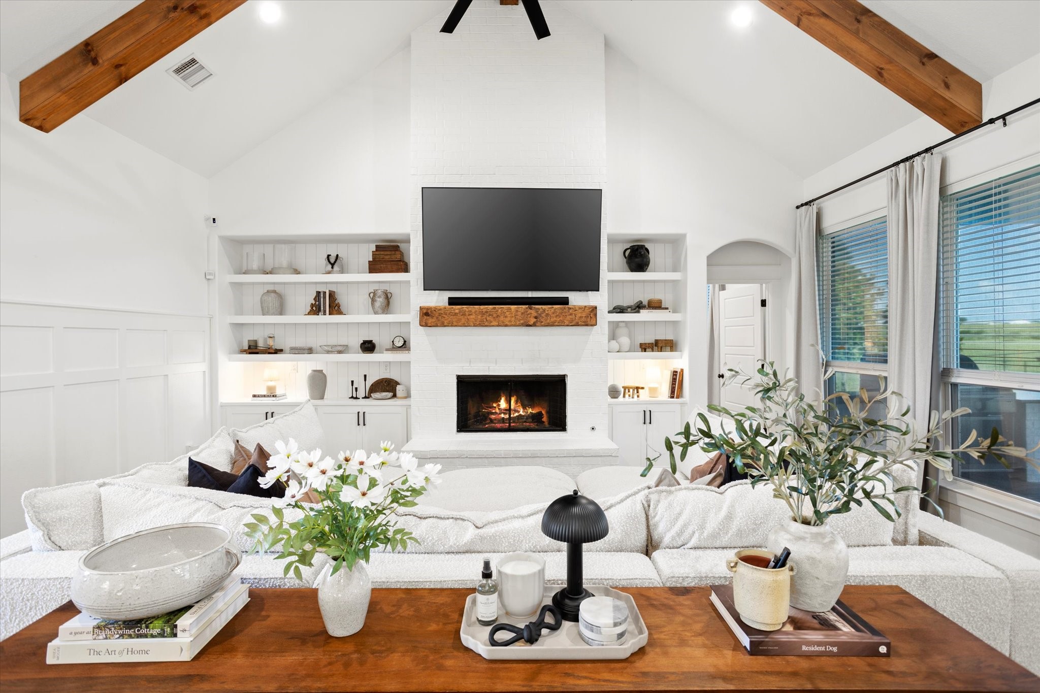 1074 Pioneer Crossing