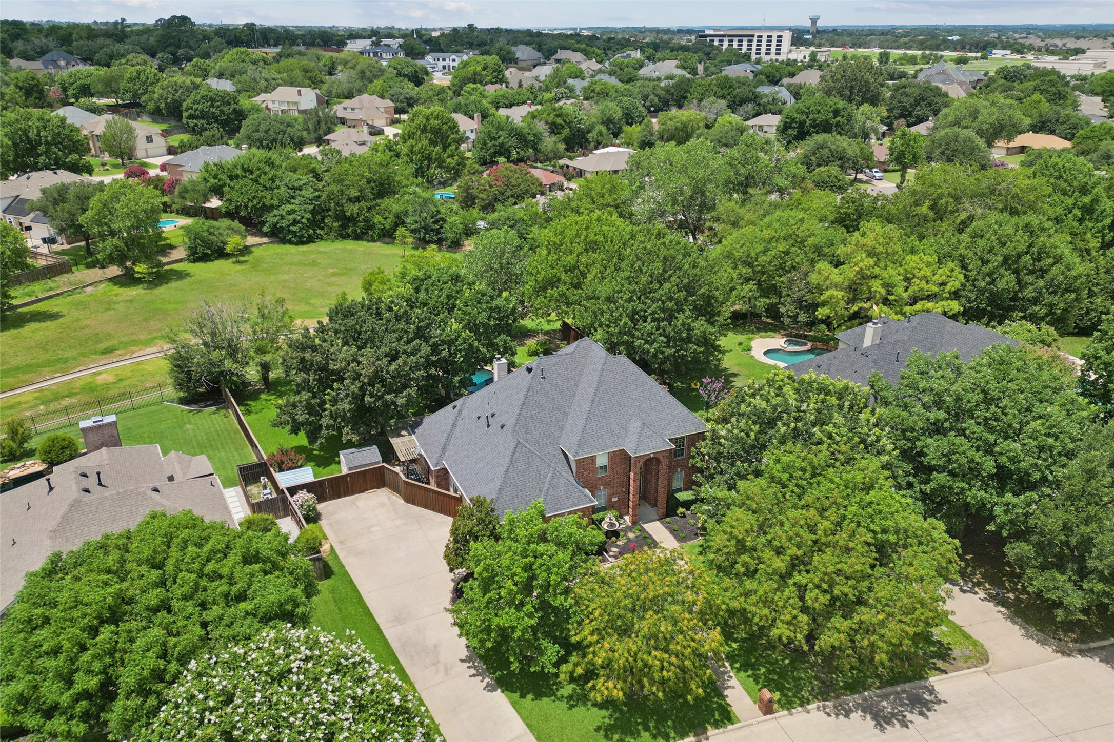 802 Dove Creek Trail