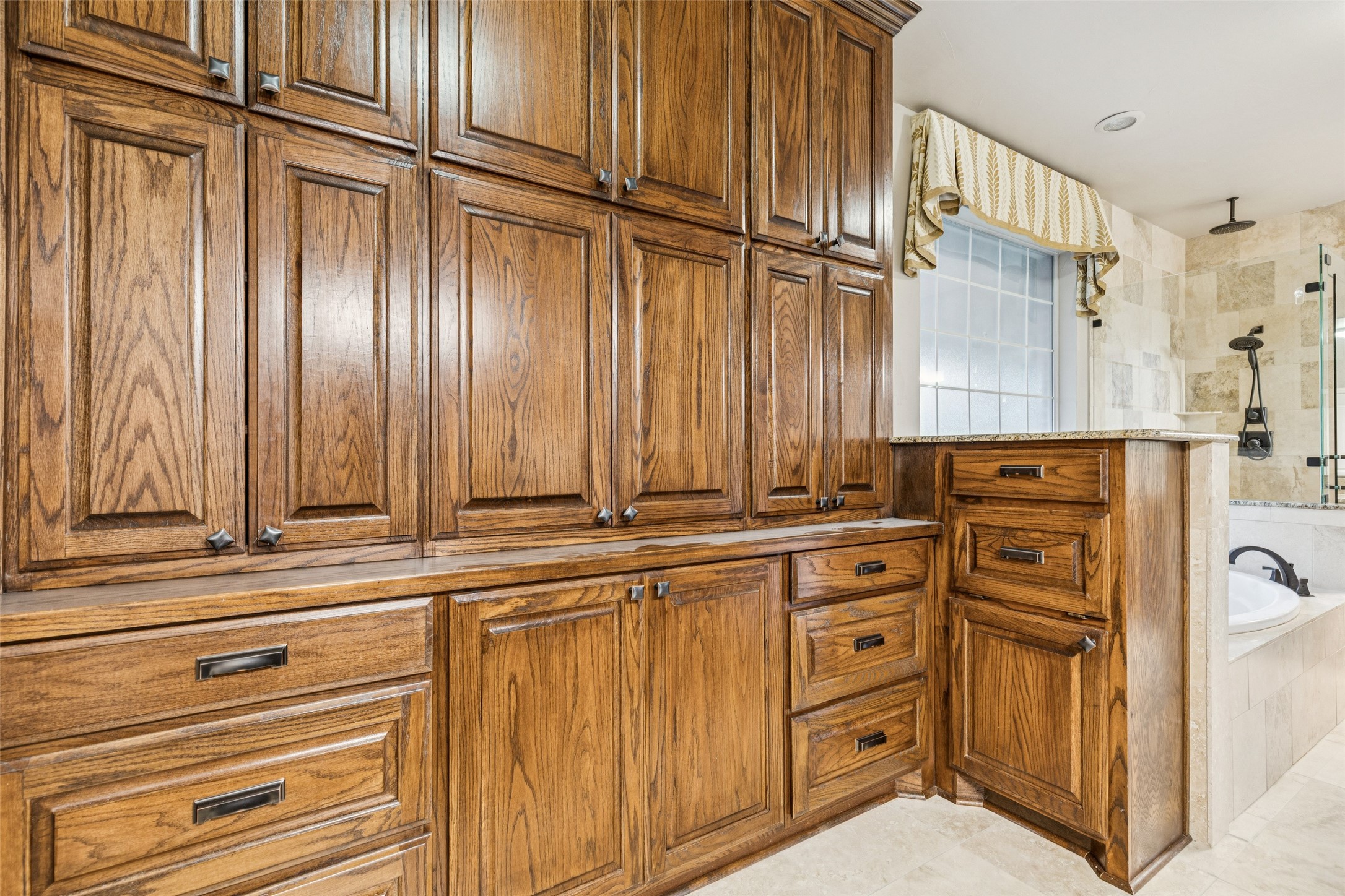 802 Dove Creek Trail