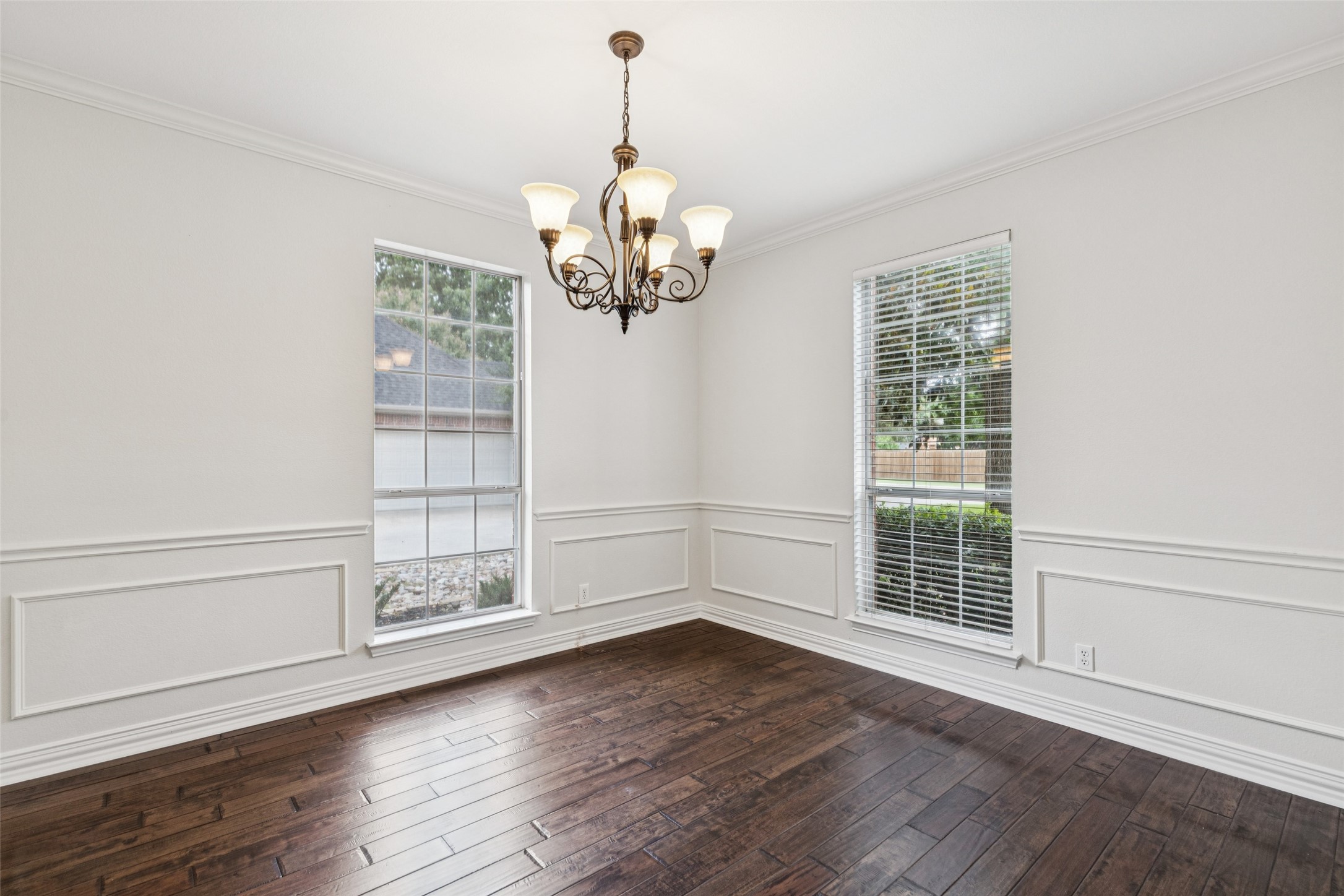 802 Dove Creek Trail