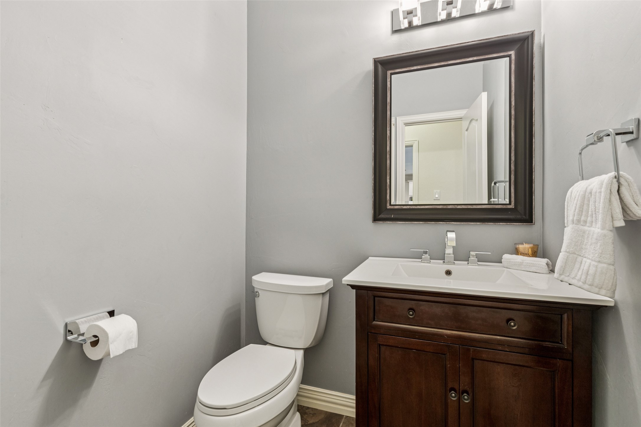 802 Dove Creek Trail