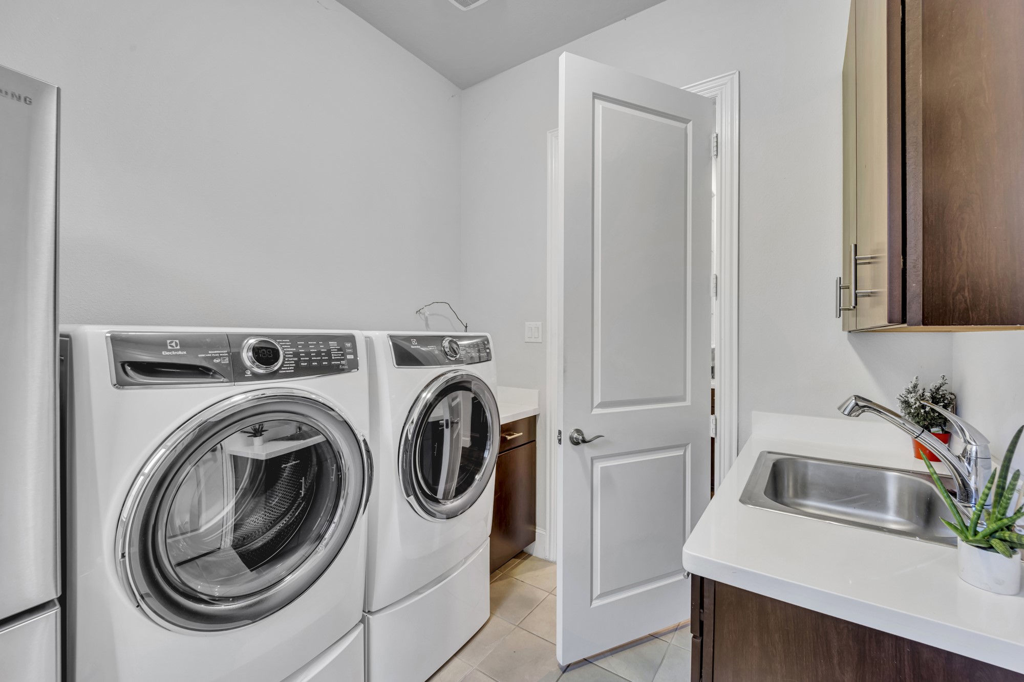 212 Saint Tropez Drive