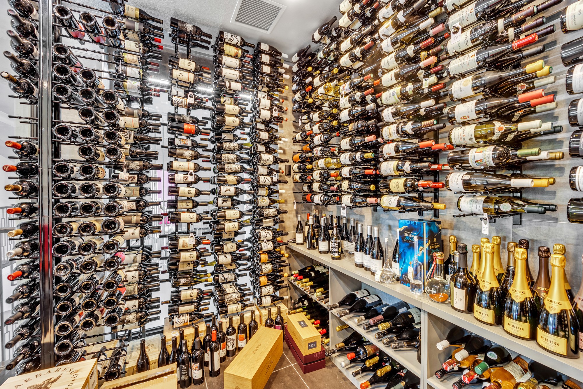 212 Saint Tropez Drive