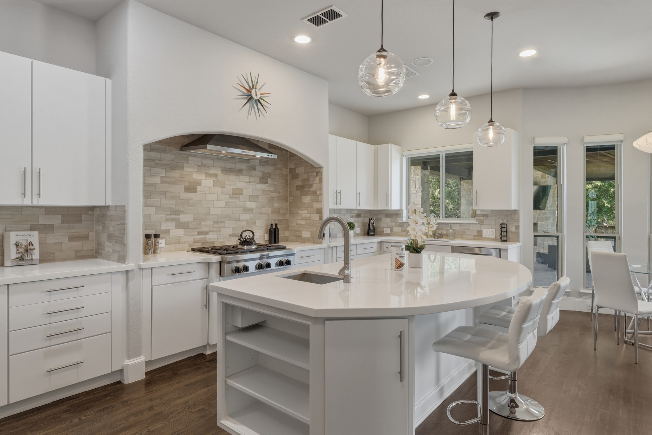 212 Saint Tropez Drive