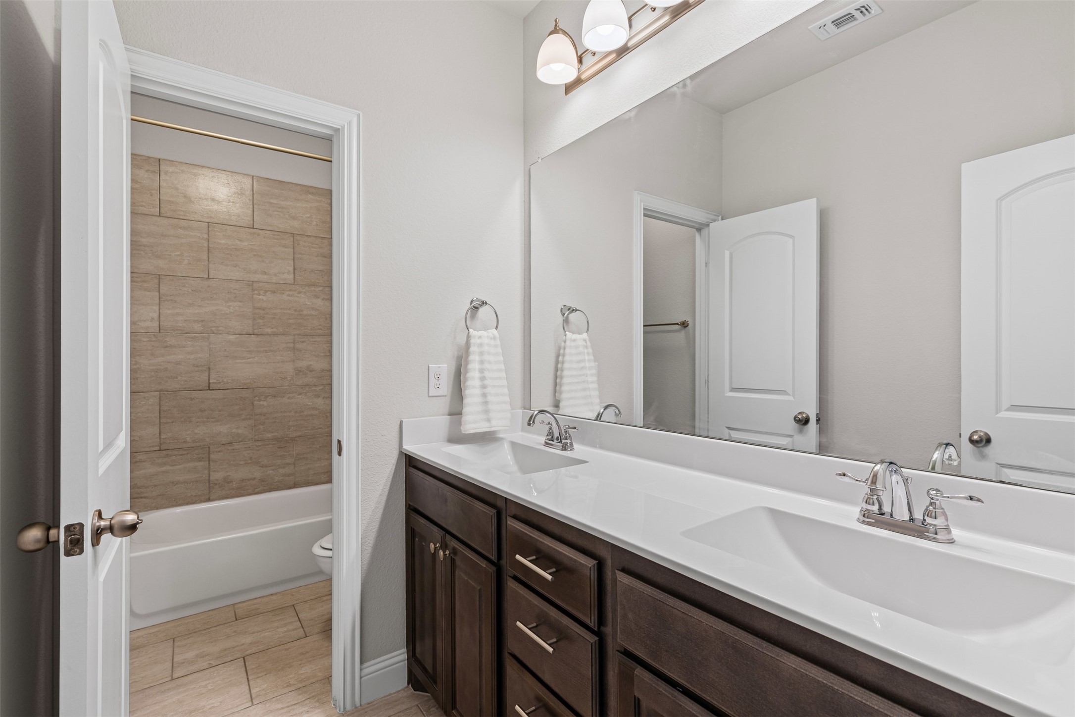 3530 Peterborough Mews