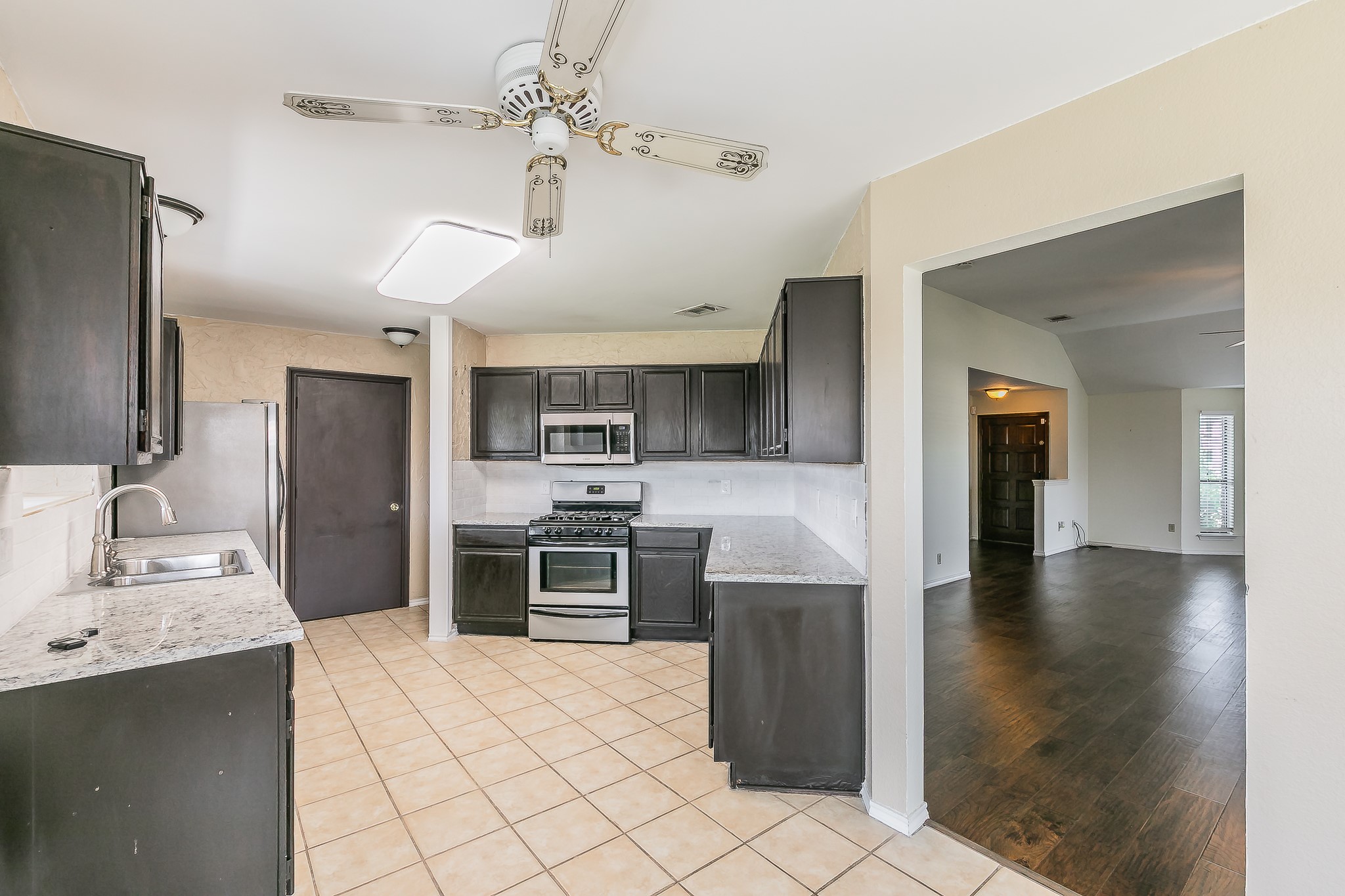 4804 Peach Tree Lane