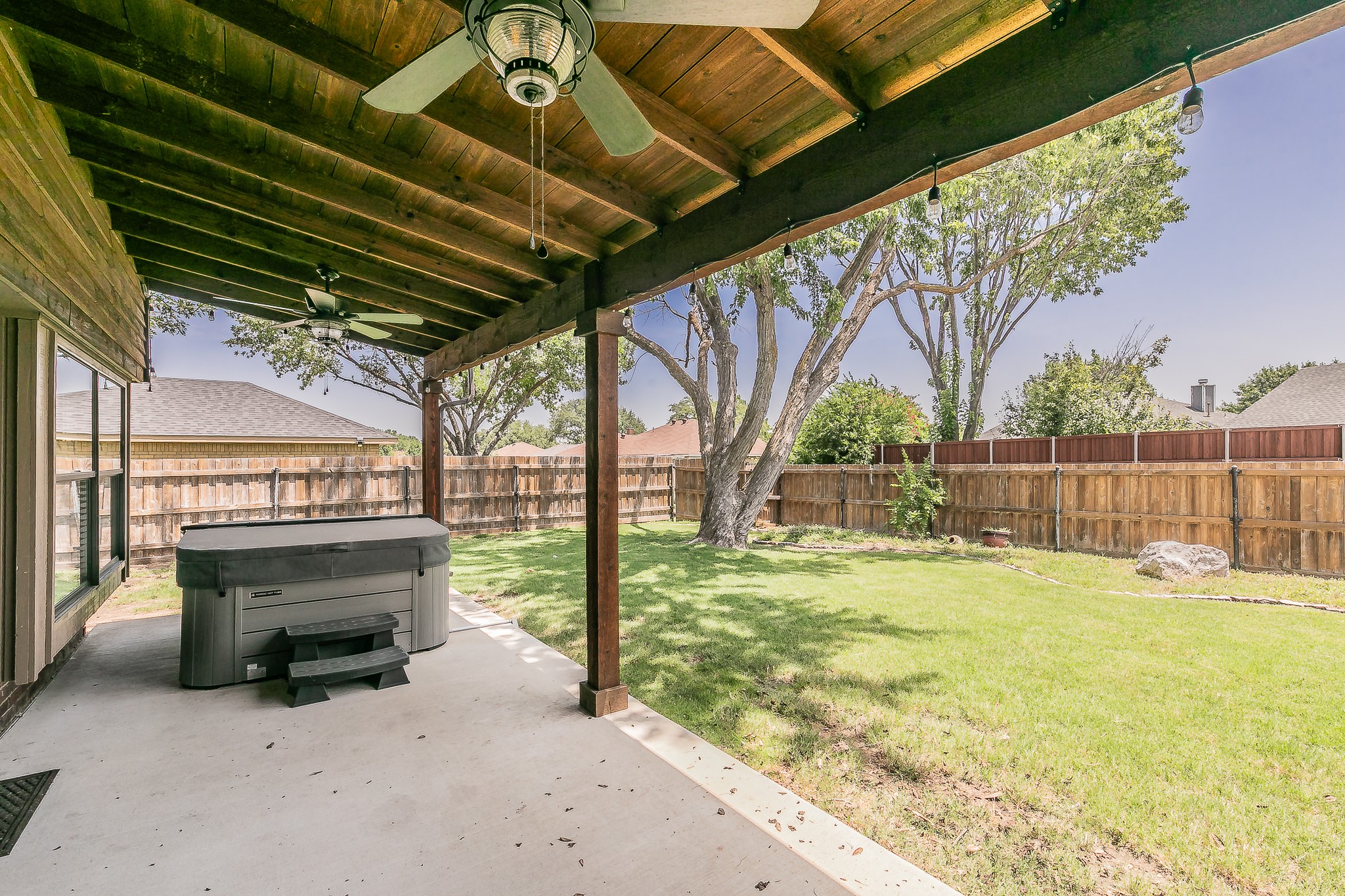 4804 Peach Tree Lane