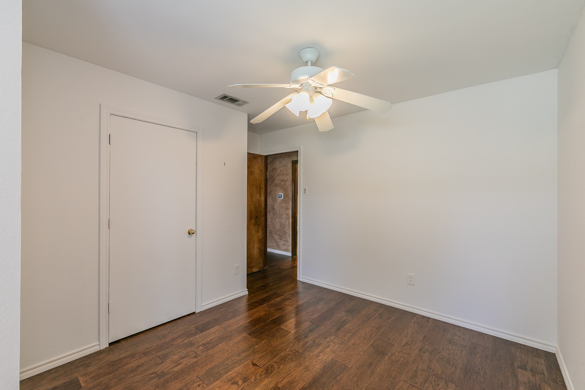 4804 Peach Tree Lane