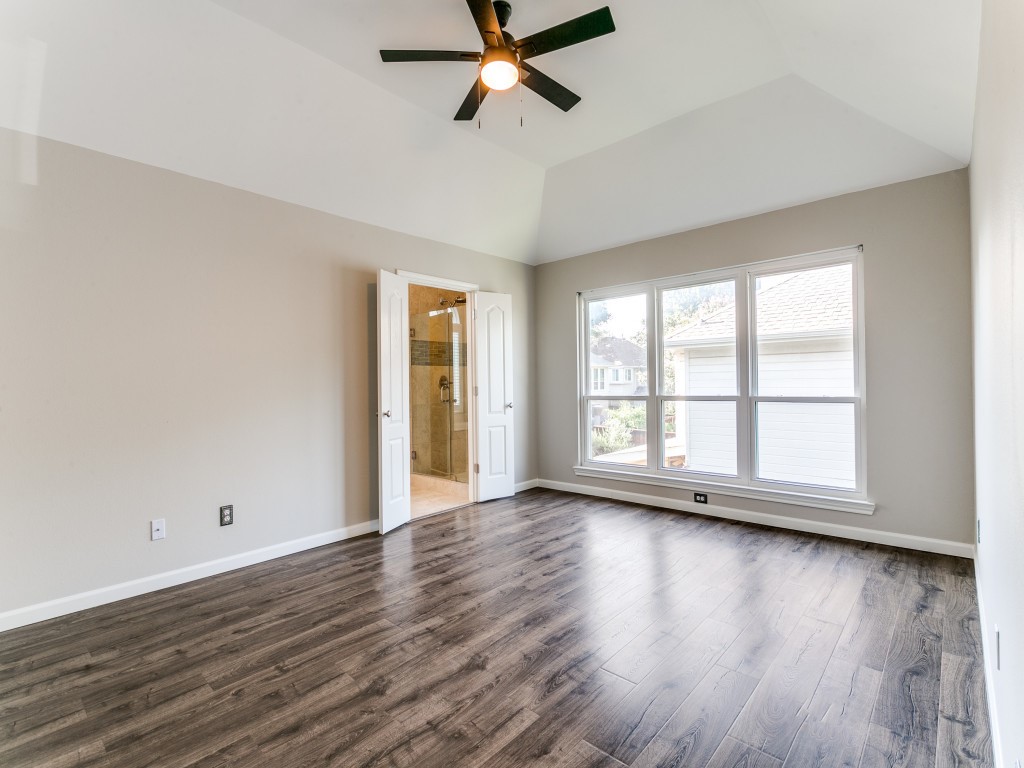 1723 Autumn Ridge Lane