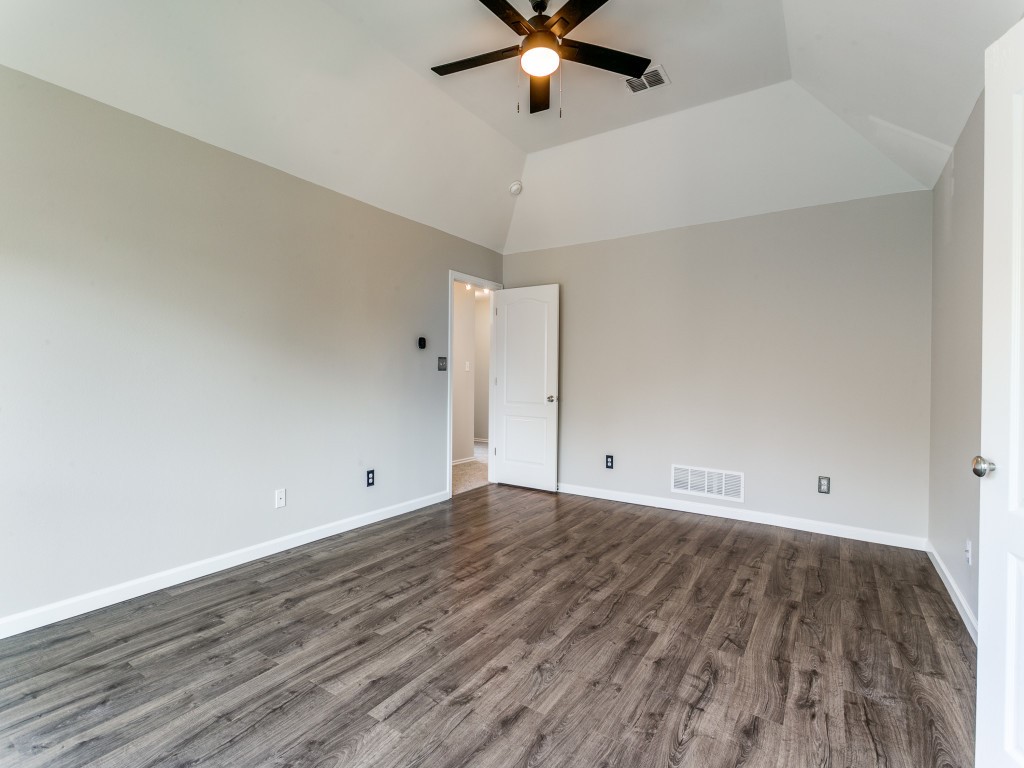 1723 Autumn Ridge Lane