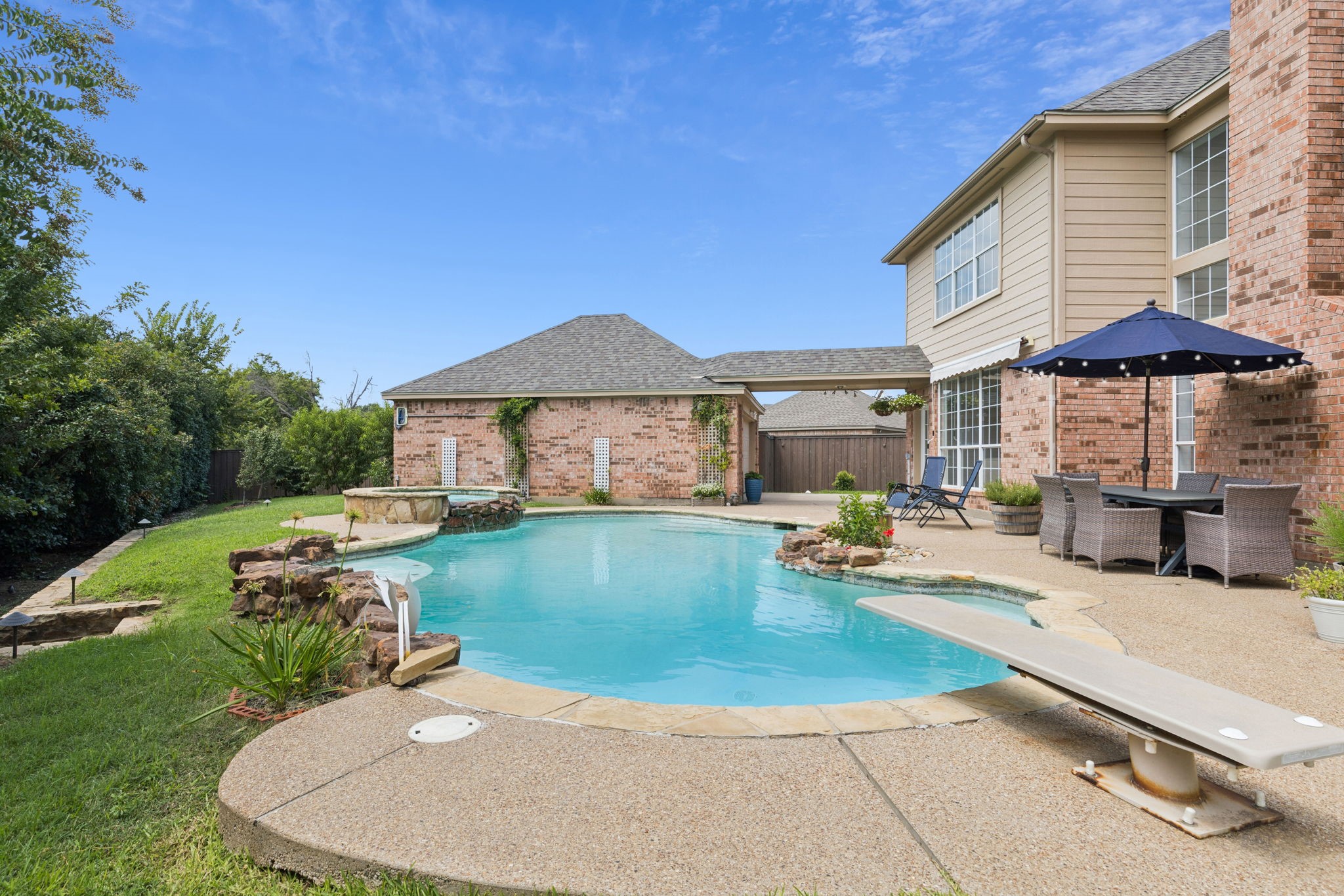 1807 Mesquite Court