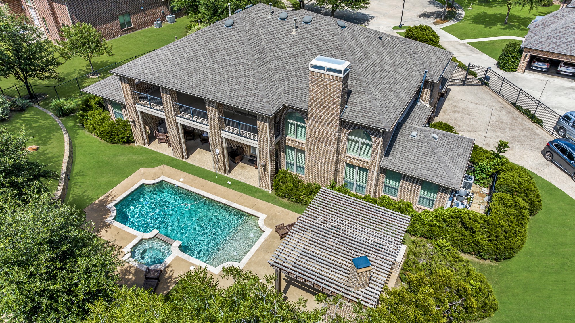 1013 Winfield Court